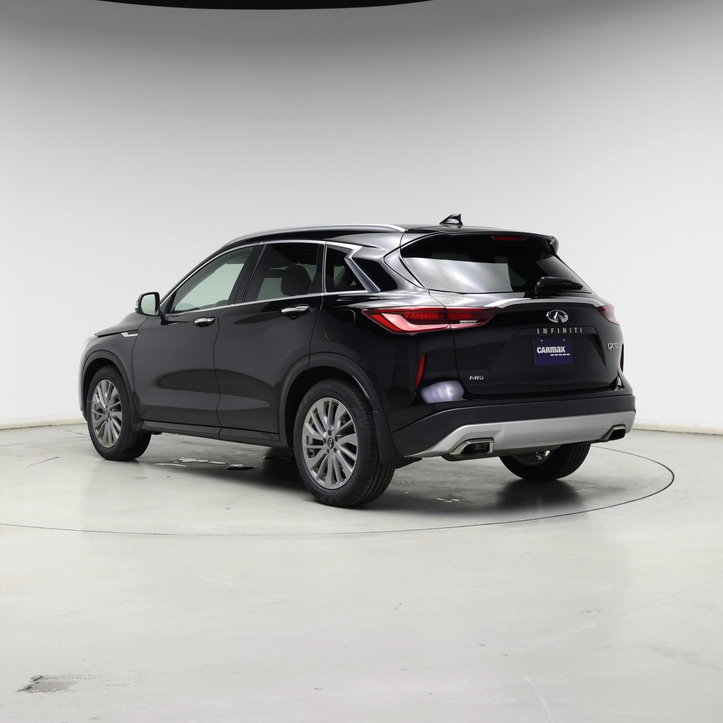 Thumbnail: 2023 INFINITI QX50 - 2