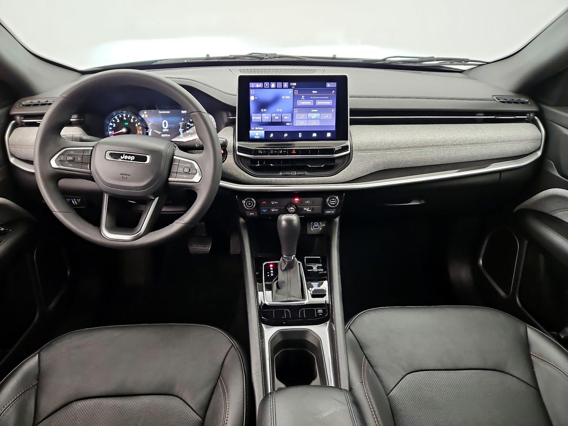 Thumbnail: 2023 Jeep Compass - 9