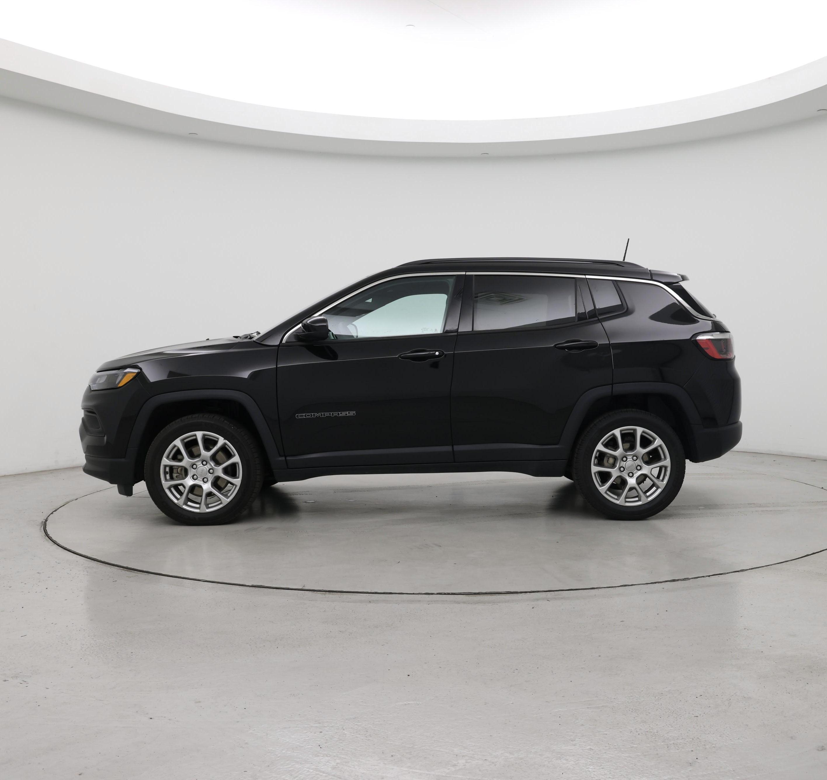 Thumbnail: 2023 Jeep Compass - 3