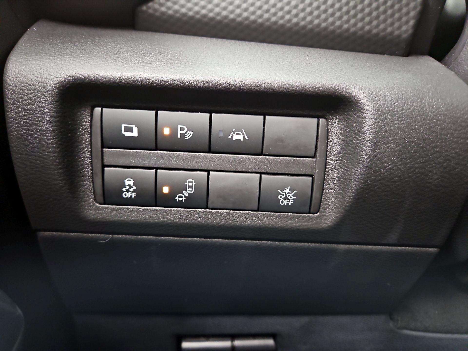 Thumbnail: 2022 Nissan Kicks - 13