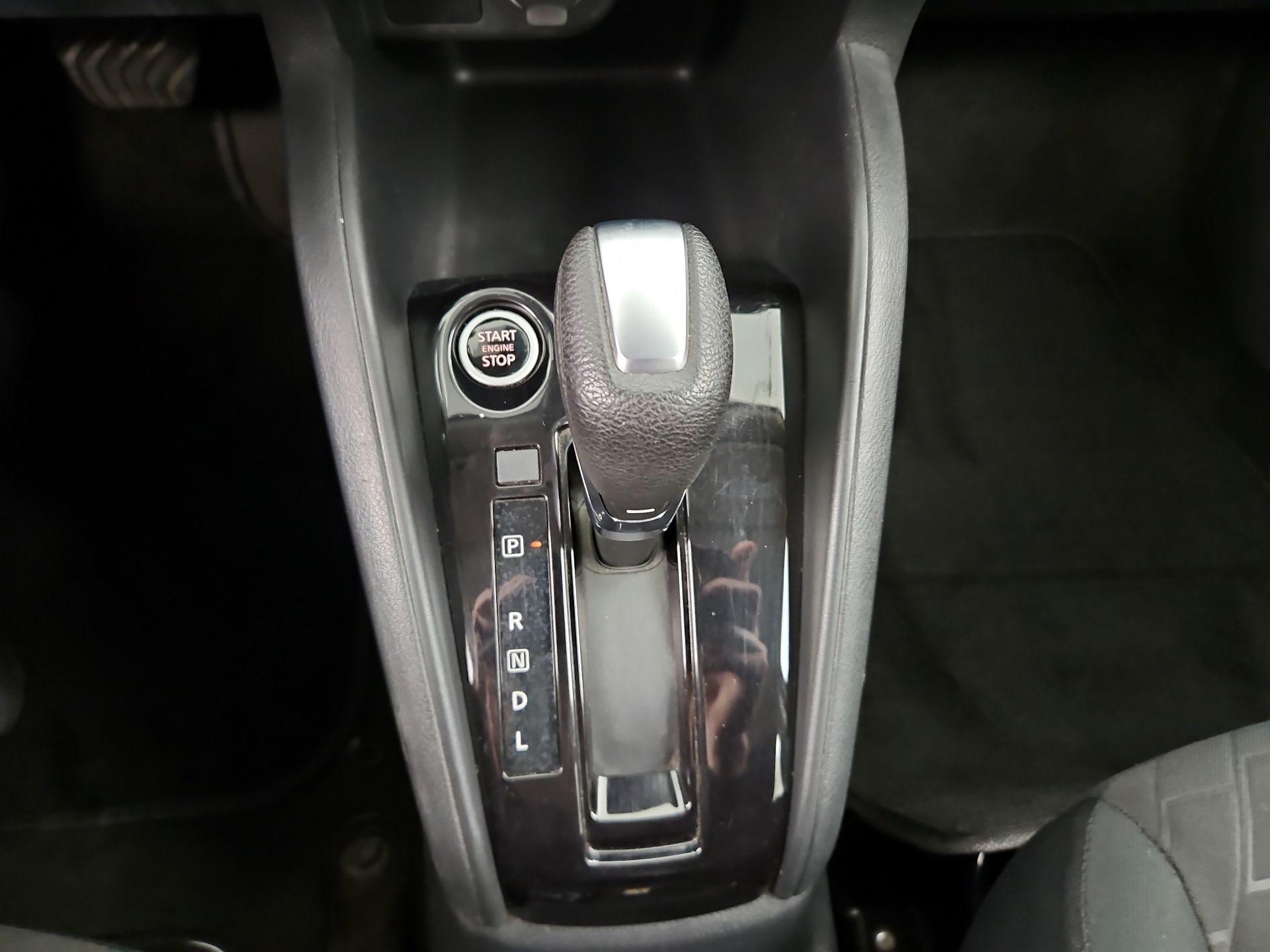 Thumbnail: 2022 Nissan Kicks - 17