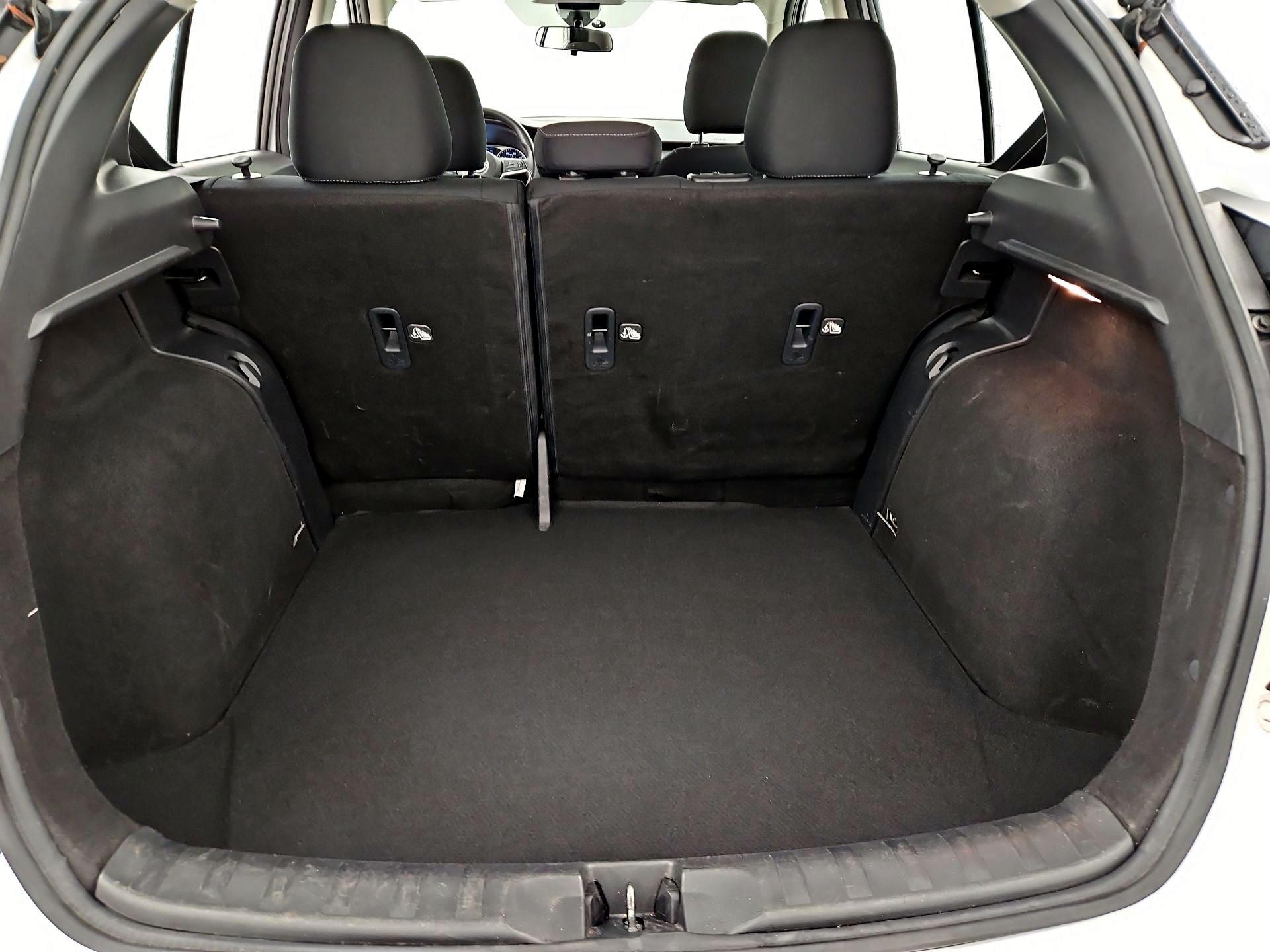 Thumbnail: 2022 Nissan Kicks - 20