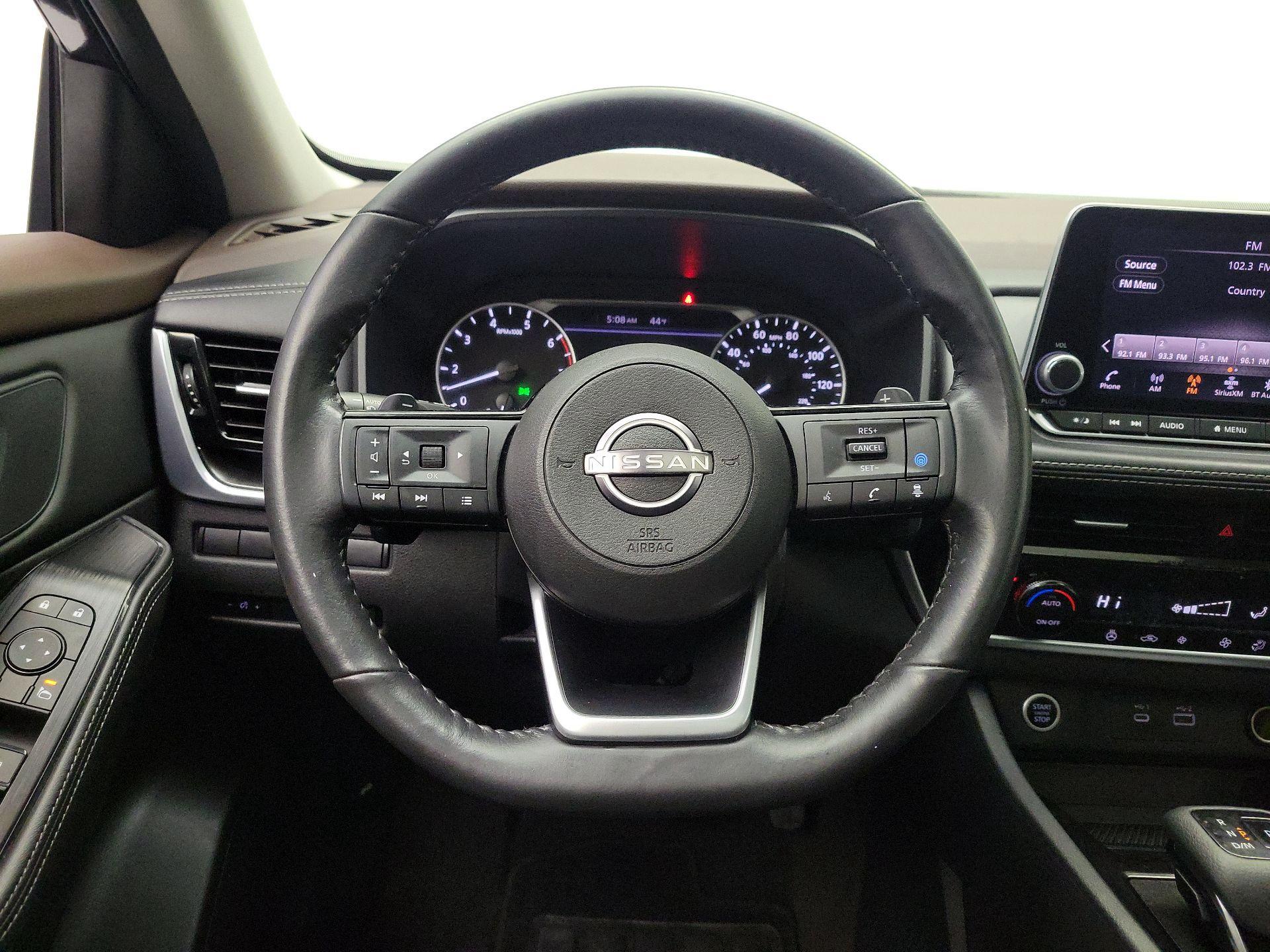 Thumbnail: 2023 Nissan Rogue - 10