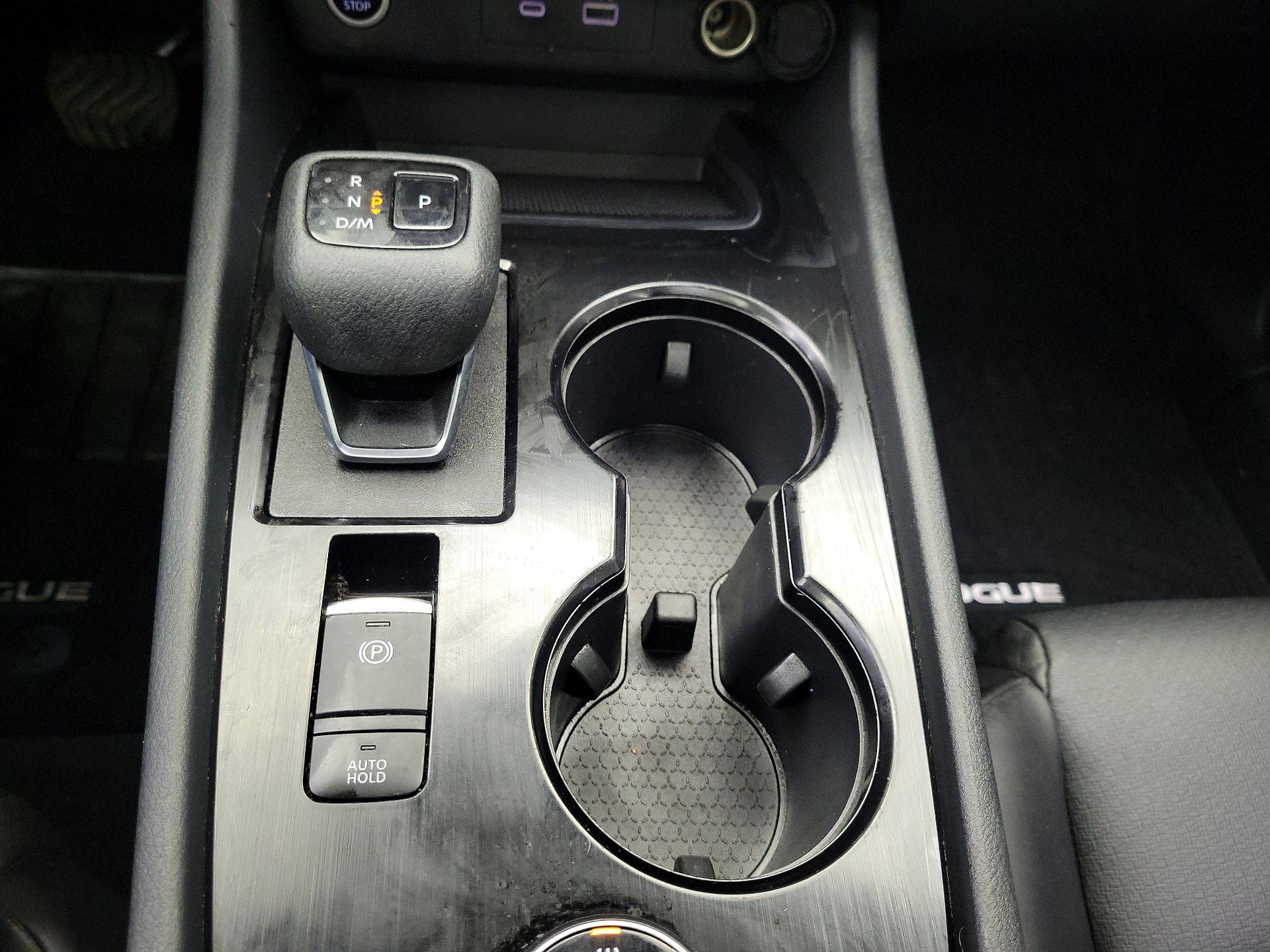 Thumbnail: 2023 Nissan Rogue - 17