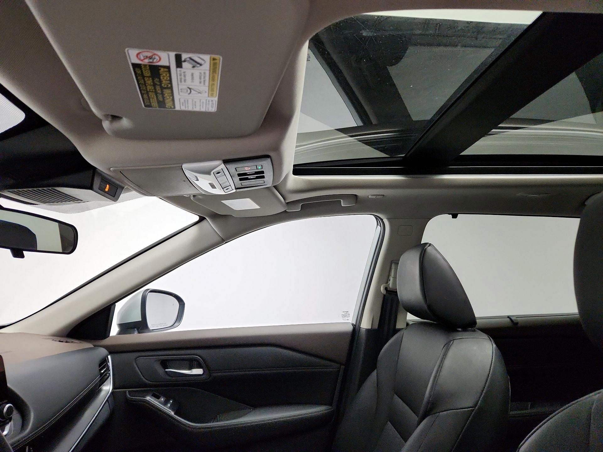 Thumbnail: 2023 Nissan Rogue - 19