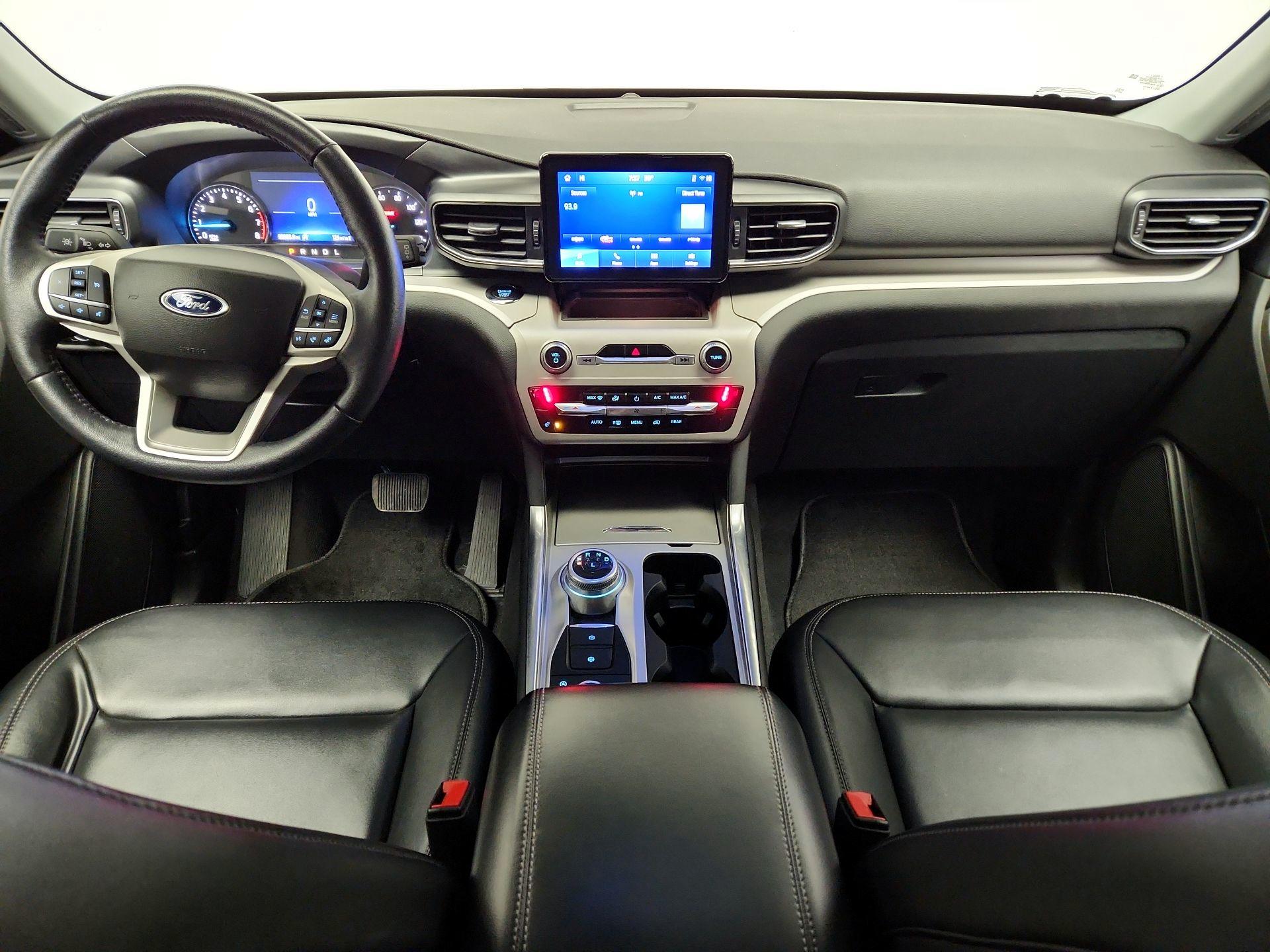 Thumbnail: 2023 Ford Explorer - 9