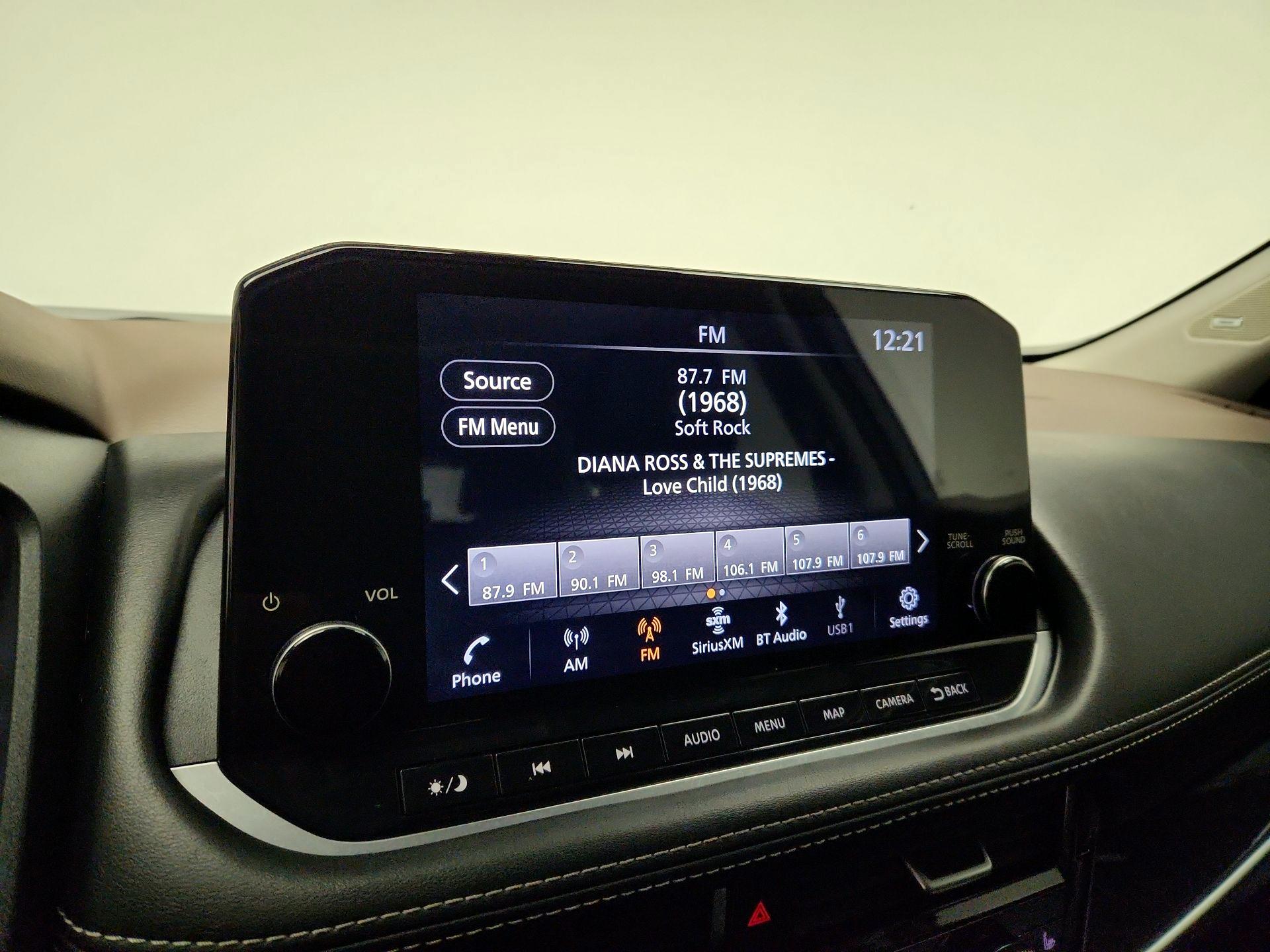 Thumbnail: 2023 Nissan Rogue - 16