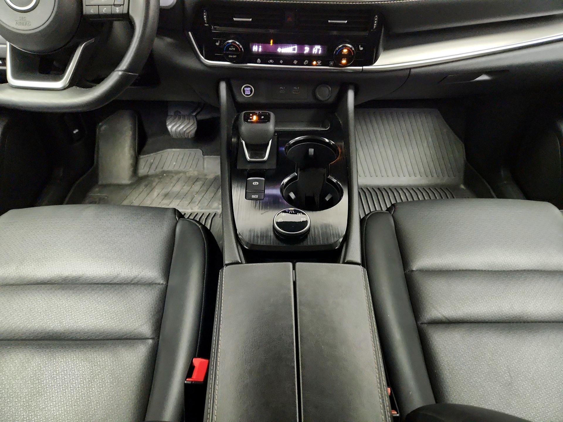 Thumbnail: 2023 Nissan Rogue - 17