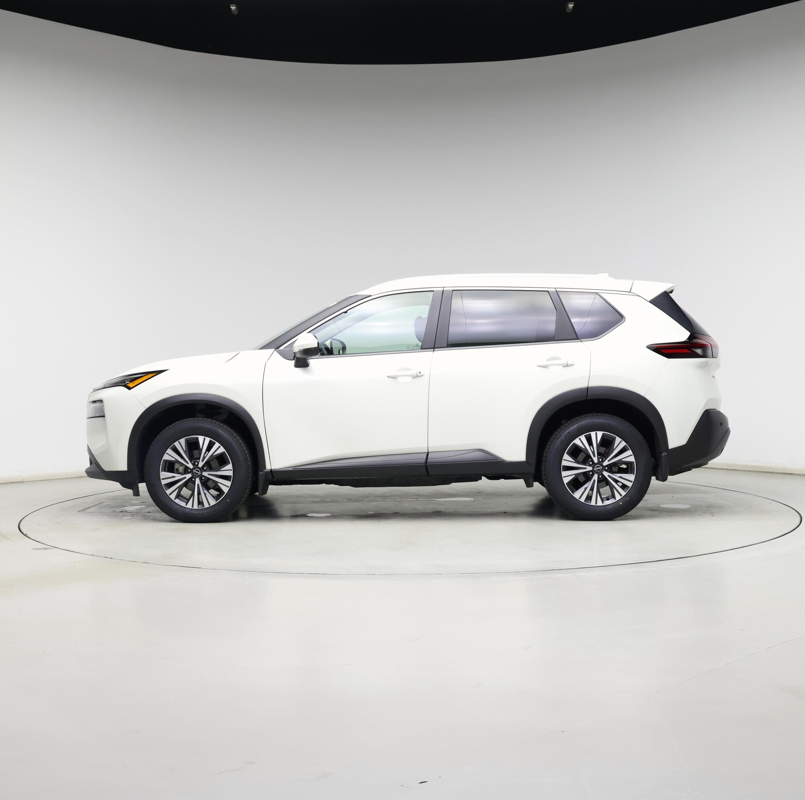 Thumbnail: 2023 Nissan Rogue - 3