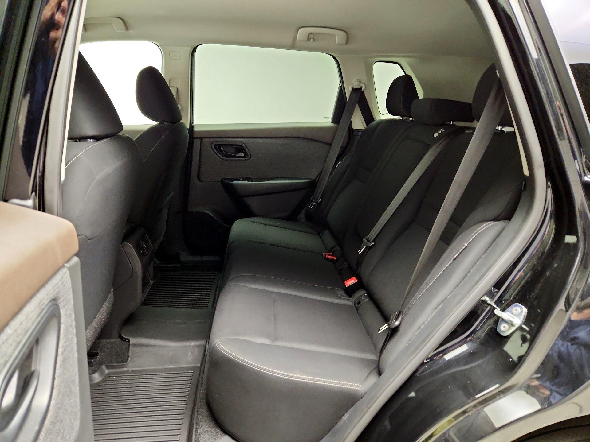 Thumbnail: 2023 Nissan Rogue - 19