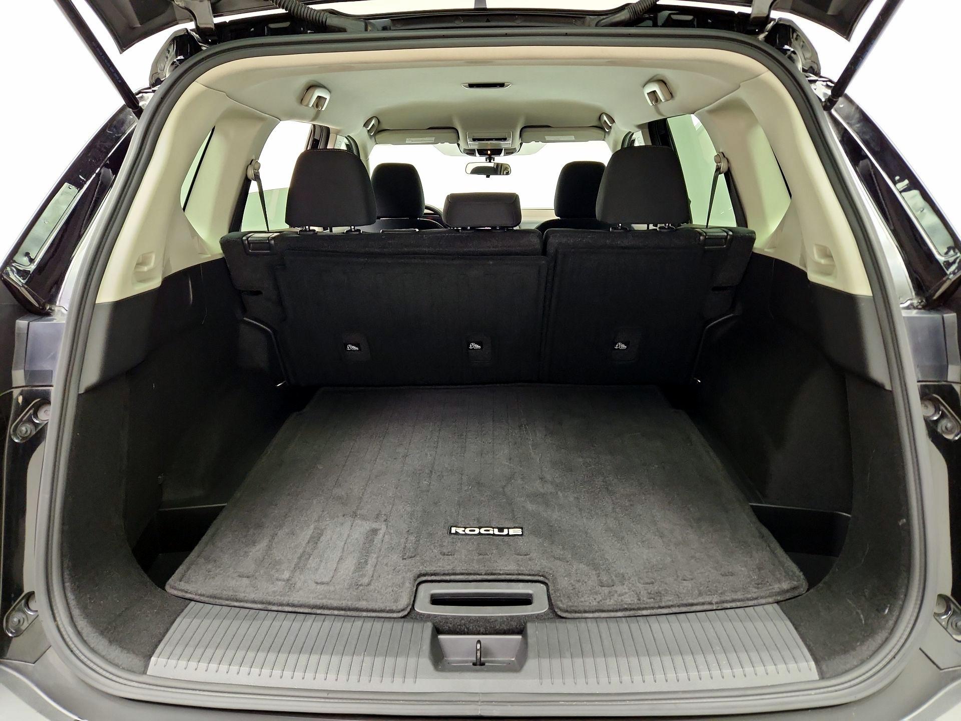 Thumbnail: 2023 Nissan Rogue - 20