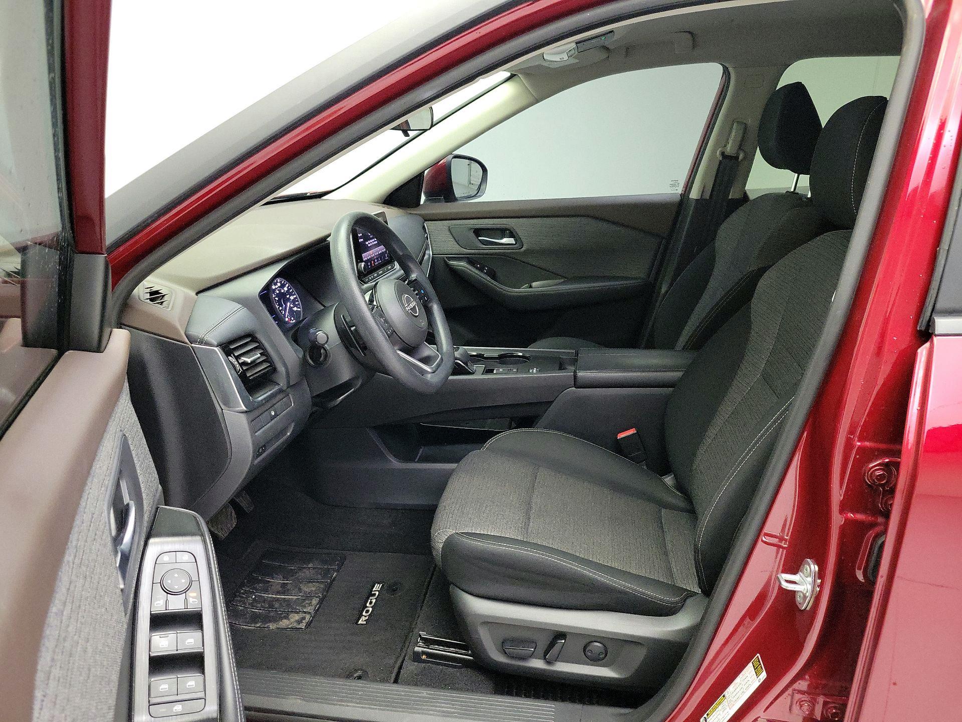 Thumbnail: 2023 Nissan Rogue - 11