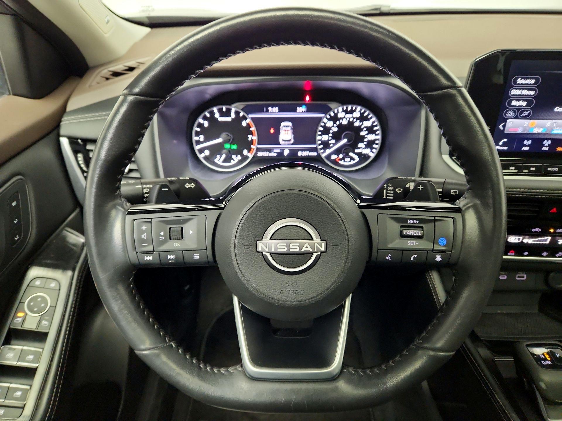 Thumbnail: 2023 Nissan Rogue - 10