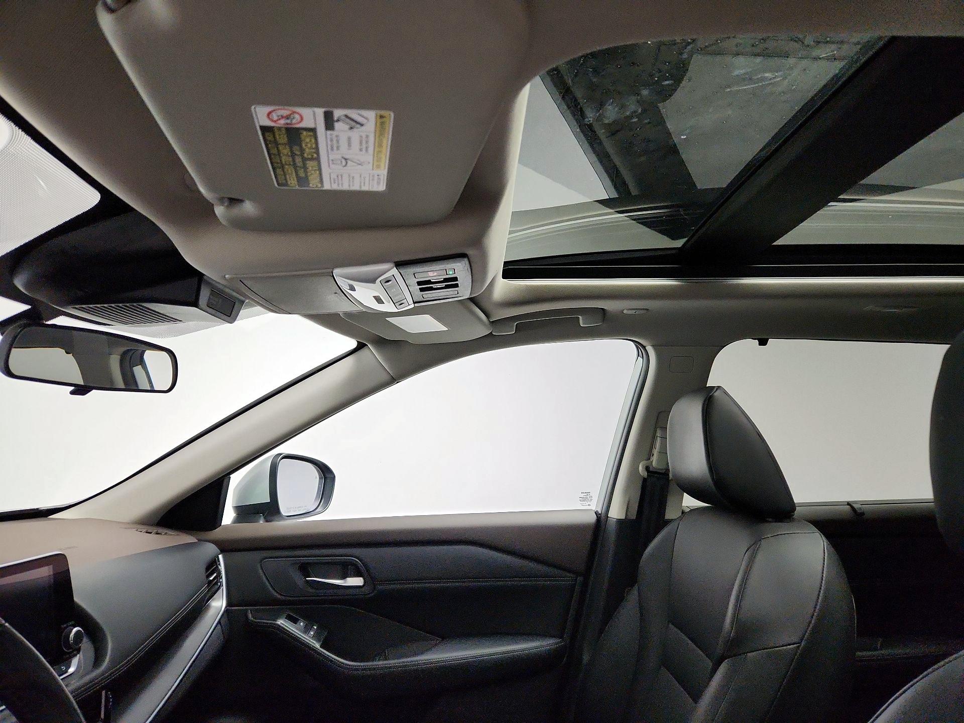 Thumbnail: 2023 Nissan Rogue - 19