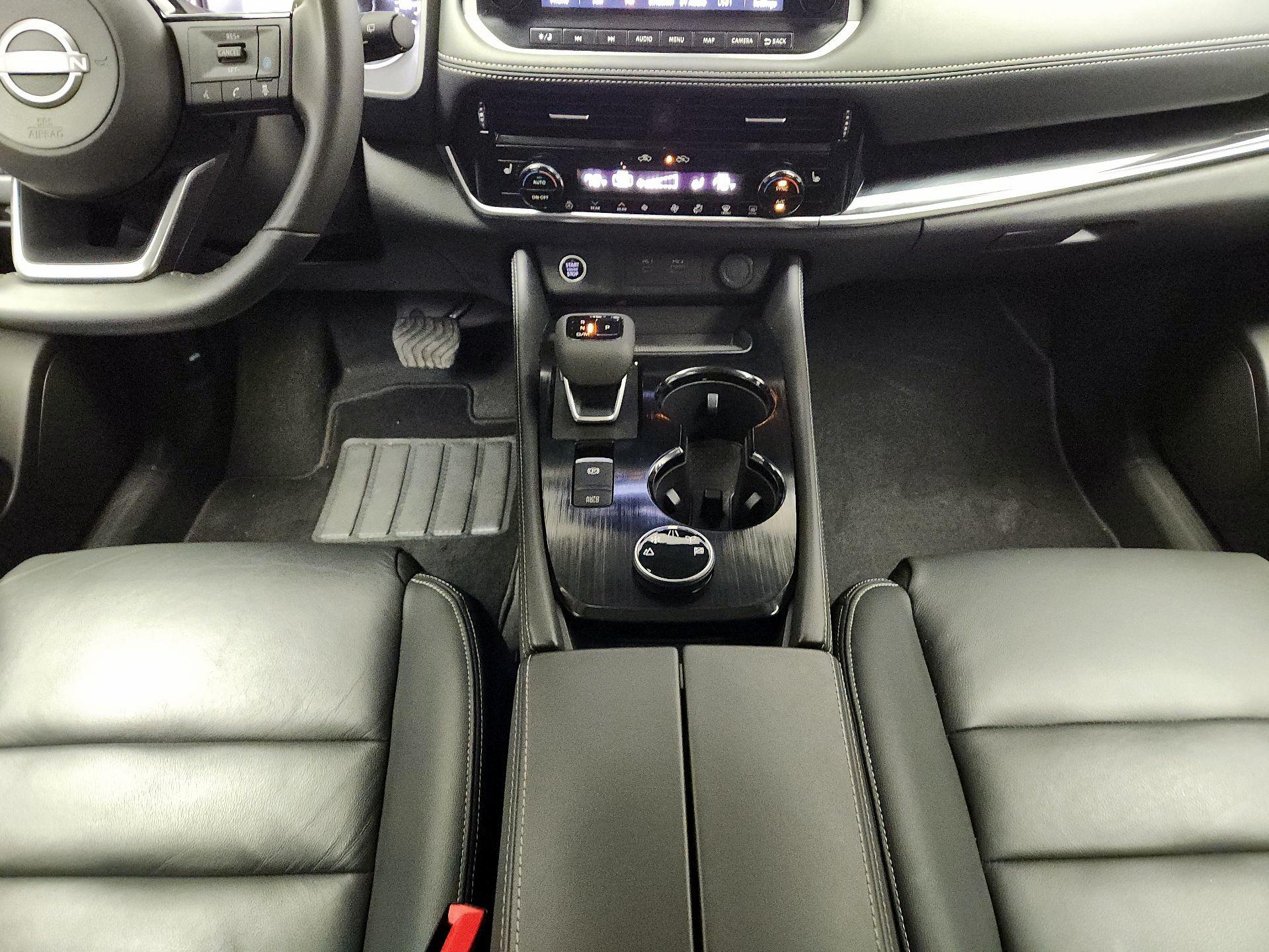 Thumbnail: 2023 Nissan Rogue - 18