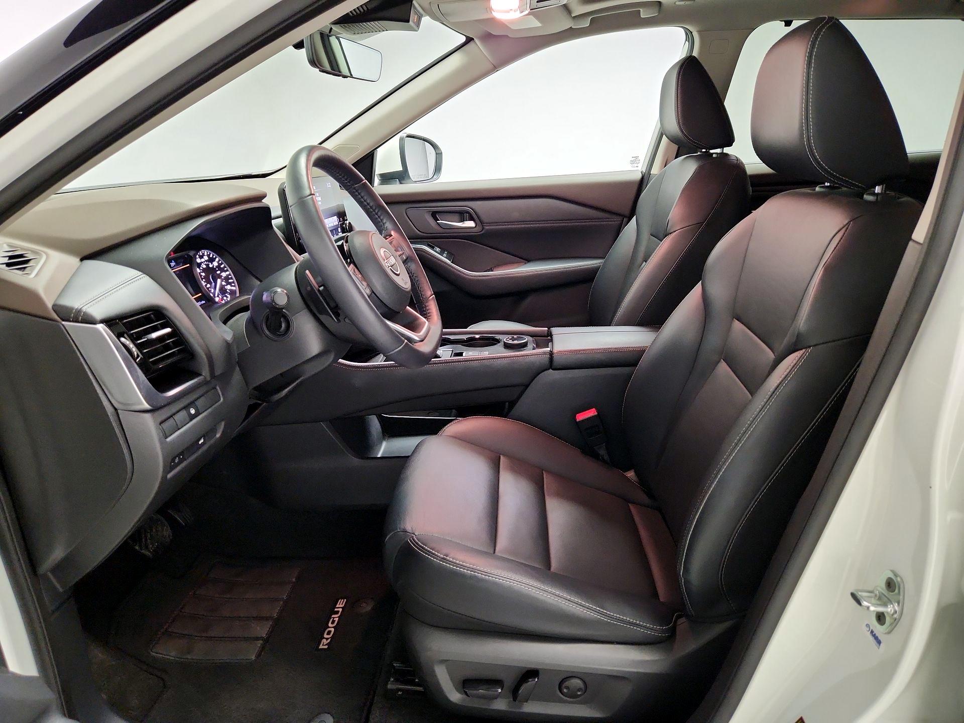 Thumbnail: 2023 Nissan Rogue - 11