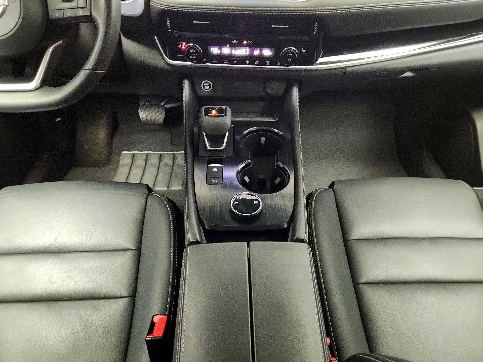 Thumbnail: 2023 Nissan Rogue - 18