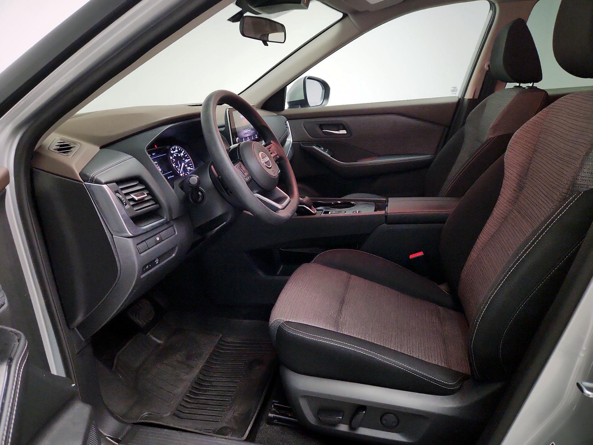 Thumbnail: 2023 Nissan Rogue - 11