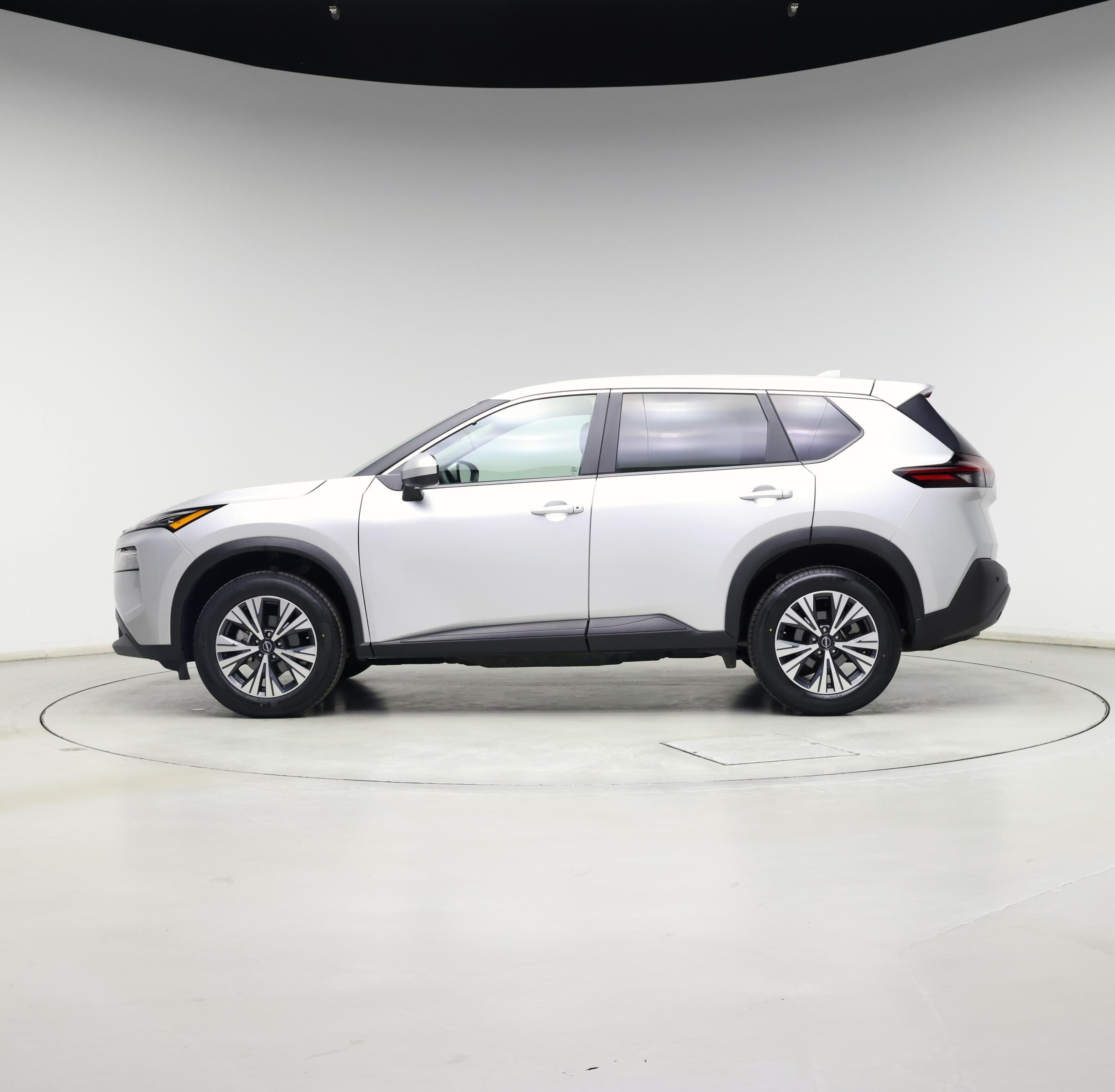 Thumbnail: 2023 Nissan Rogue - 3