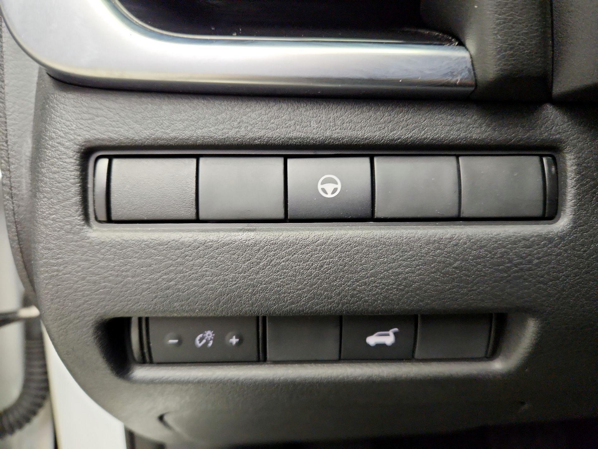 Thumbnail: 2022 Nissan Rogue - 13