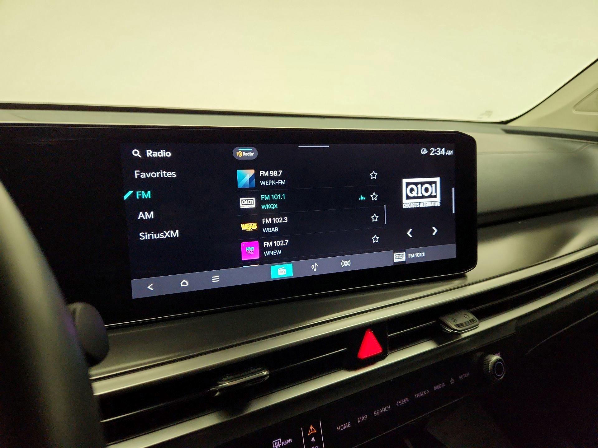 Thumbnail: 2024 Kia Sorento - 16