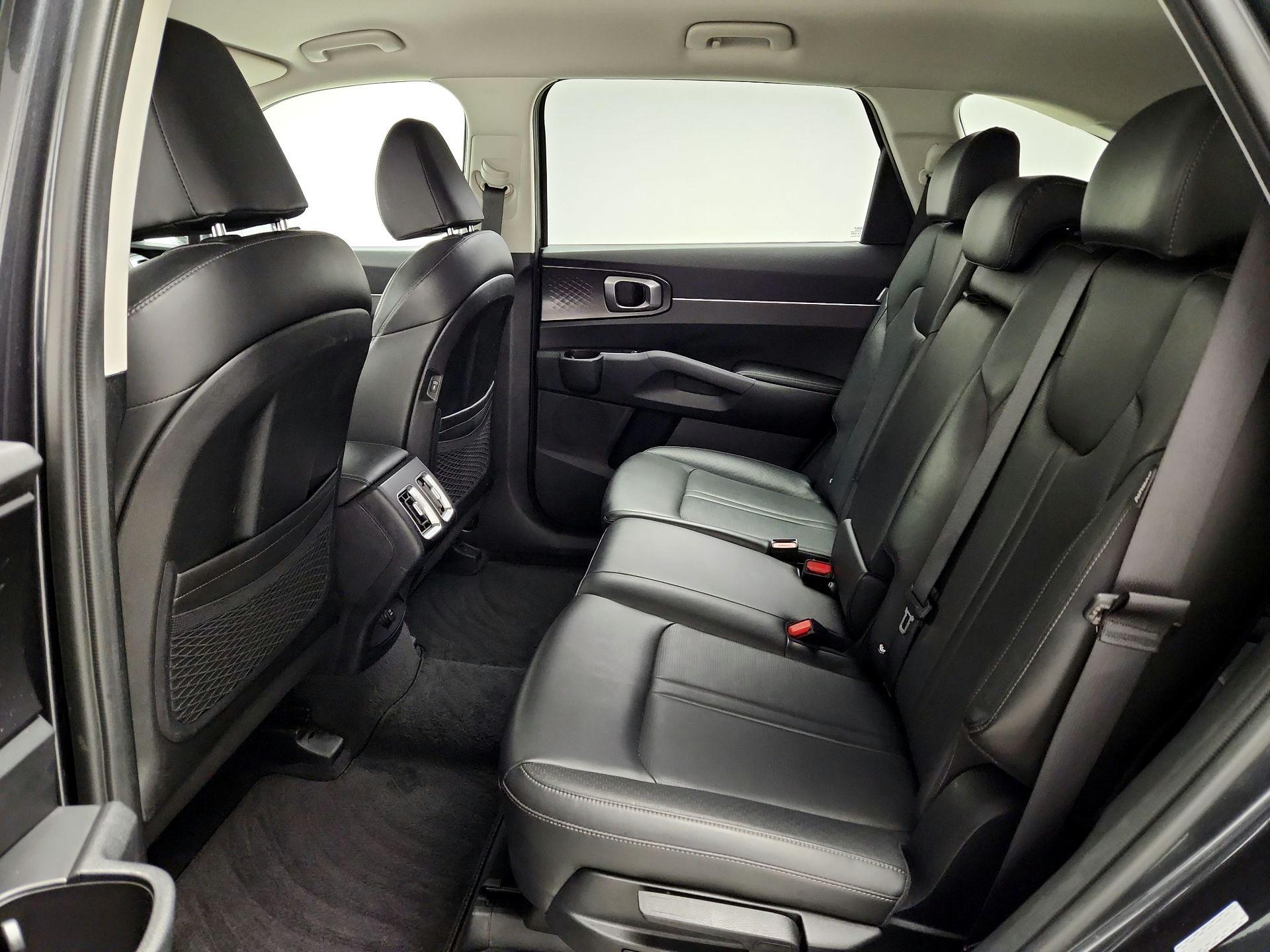 Thumbnail: 2024 Kia Sorento - 20