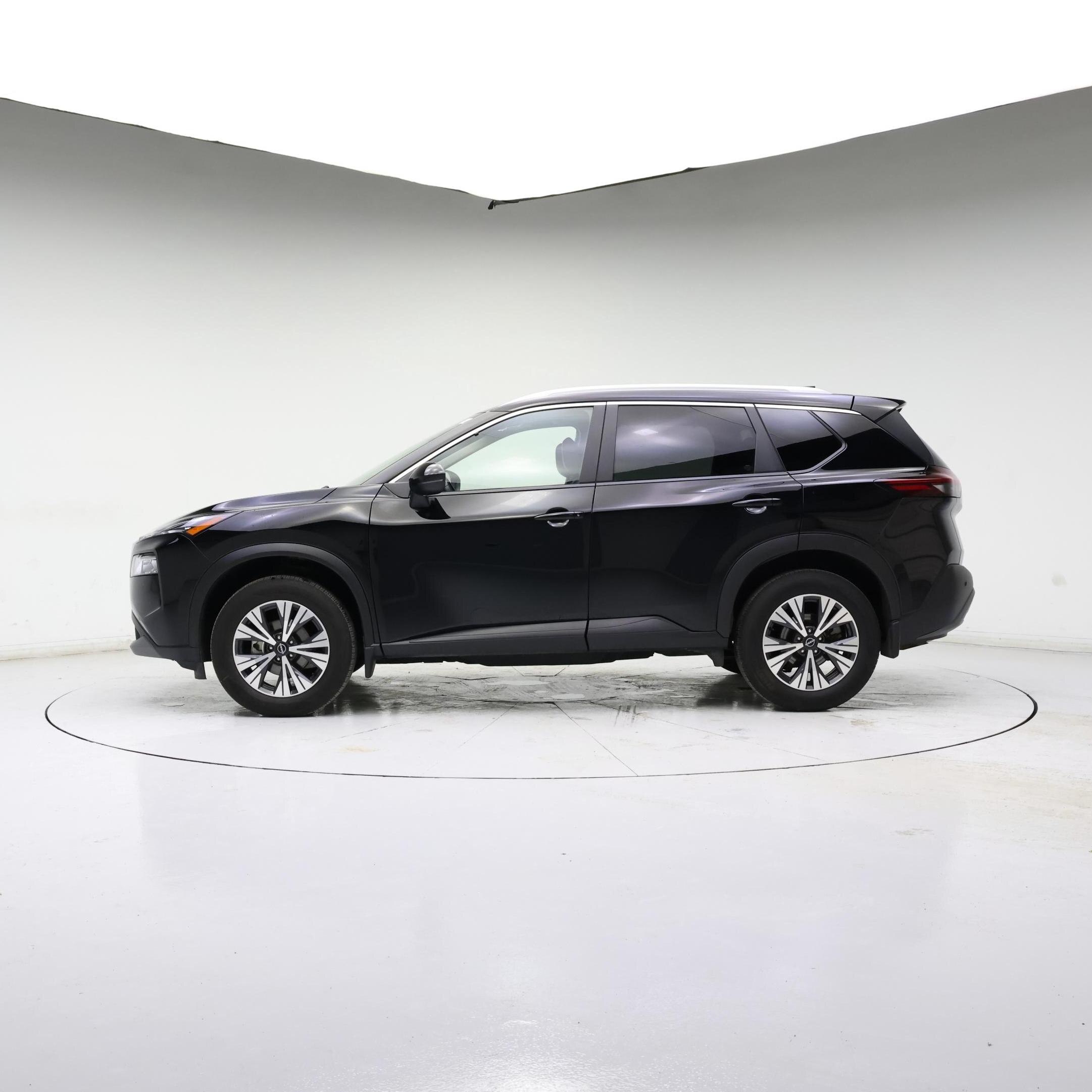 Thumbnail: 2023 Nissan Rogue - 3