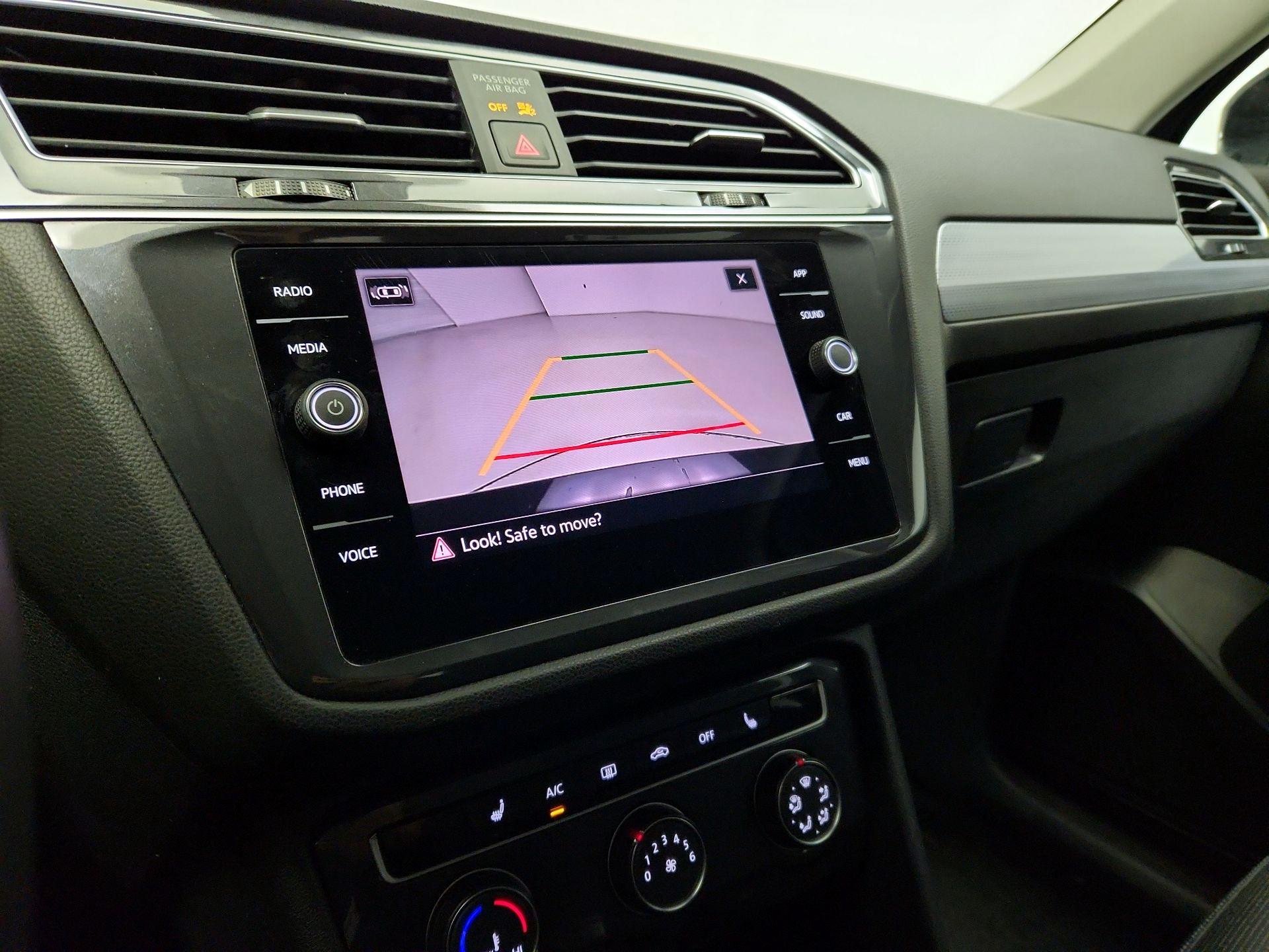 Thumbnail: 2024 Volkswagen Tiguan - 14