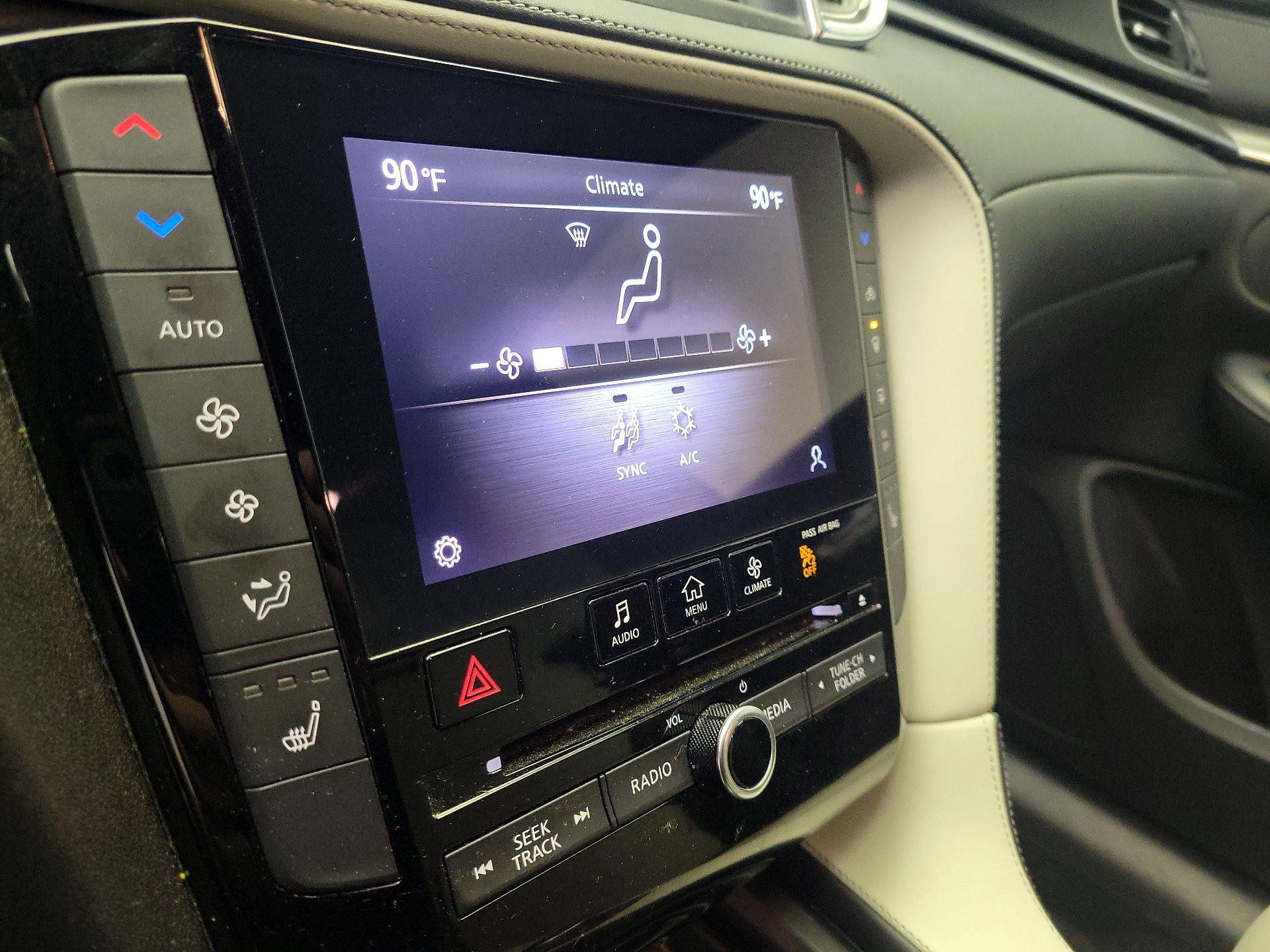 Thumbnail: 2023 INFINITI QX55 - 16