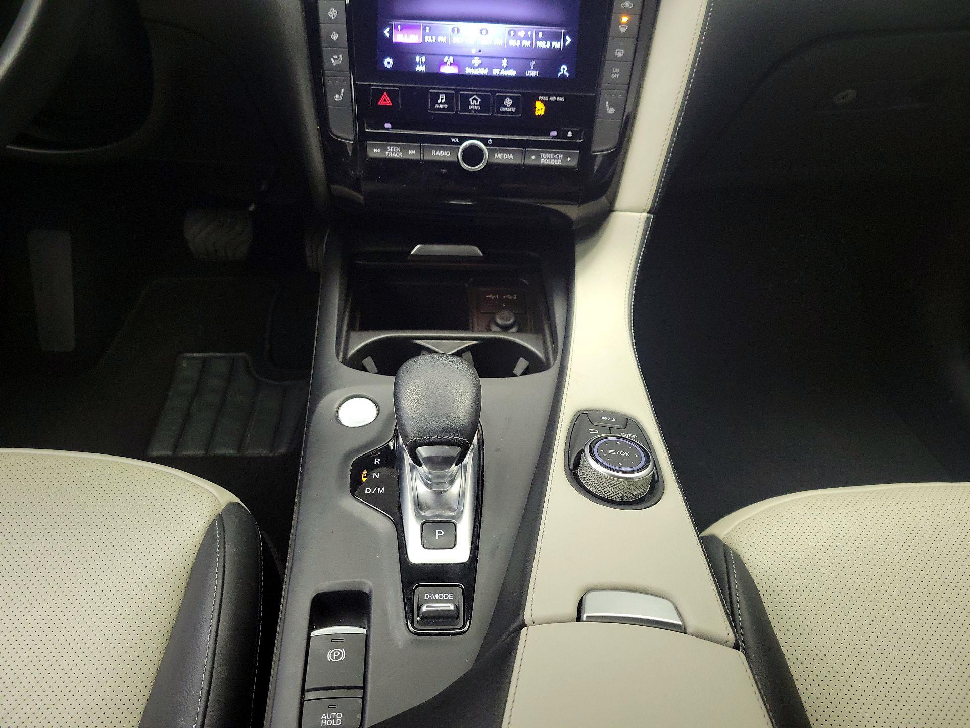 Thumbnail: 2023 INFINITI QX55 - 17