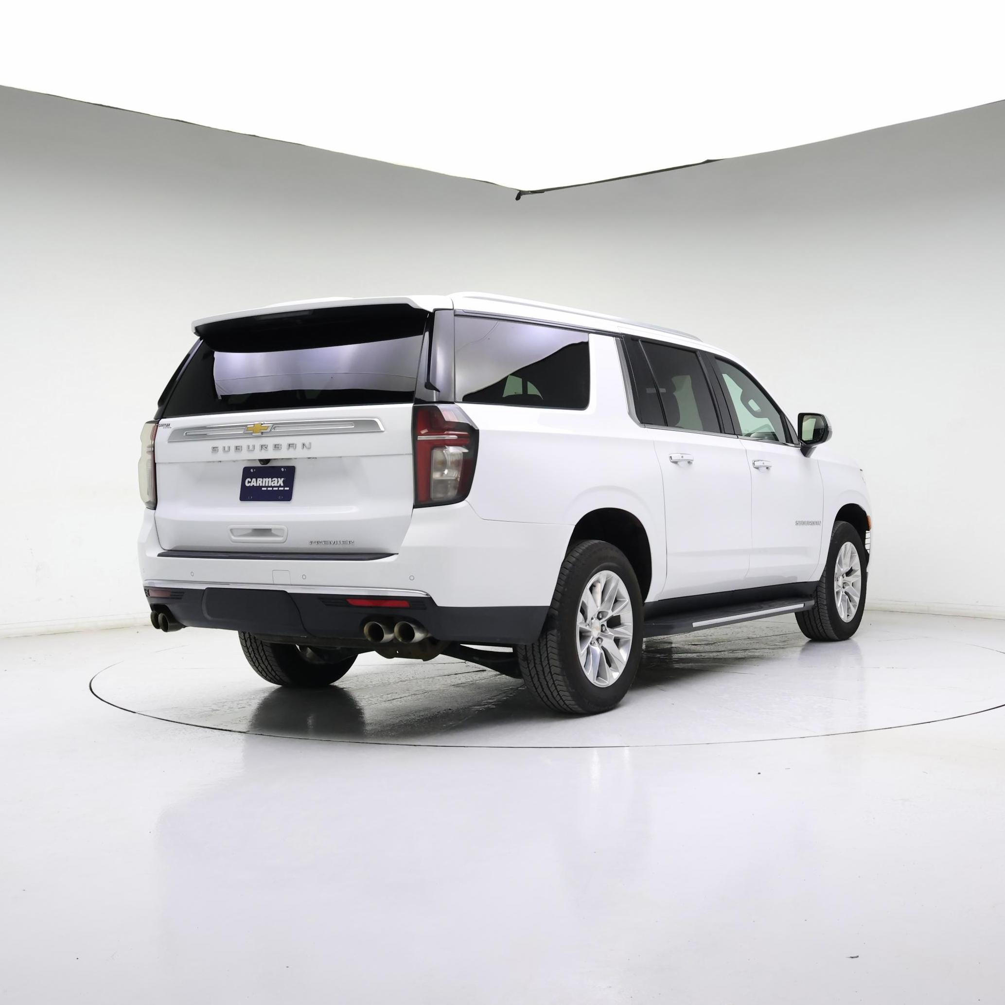 Thumbnail: 2023 Chevrolet Suburban - 8