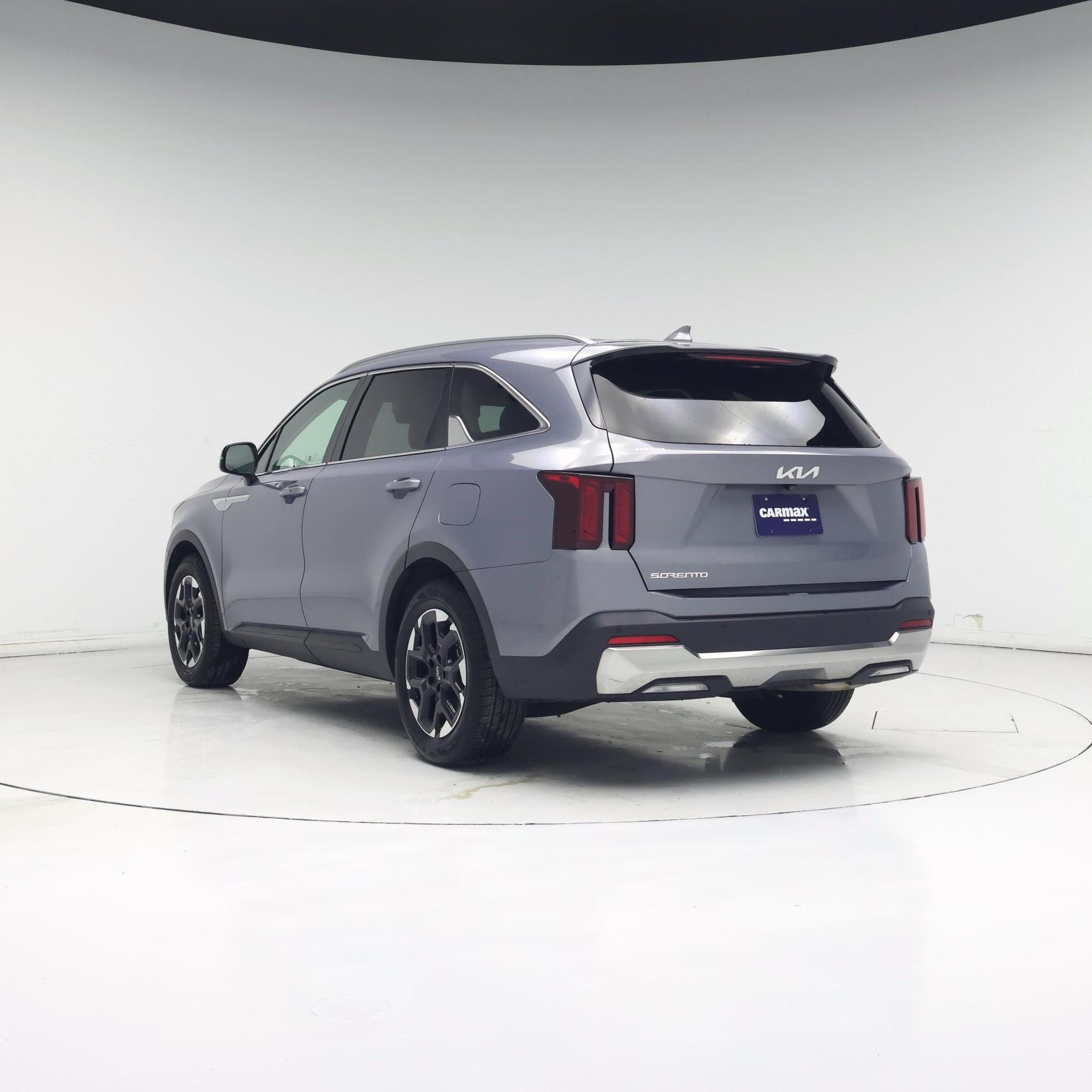 Thumbnail: 2024 Kia Sorento - 2