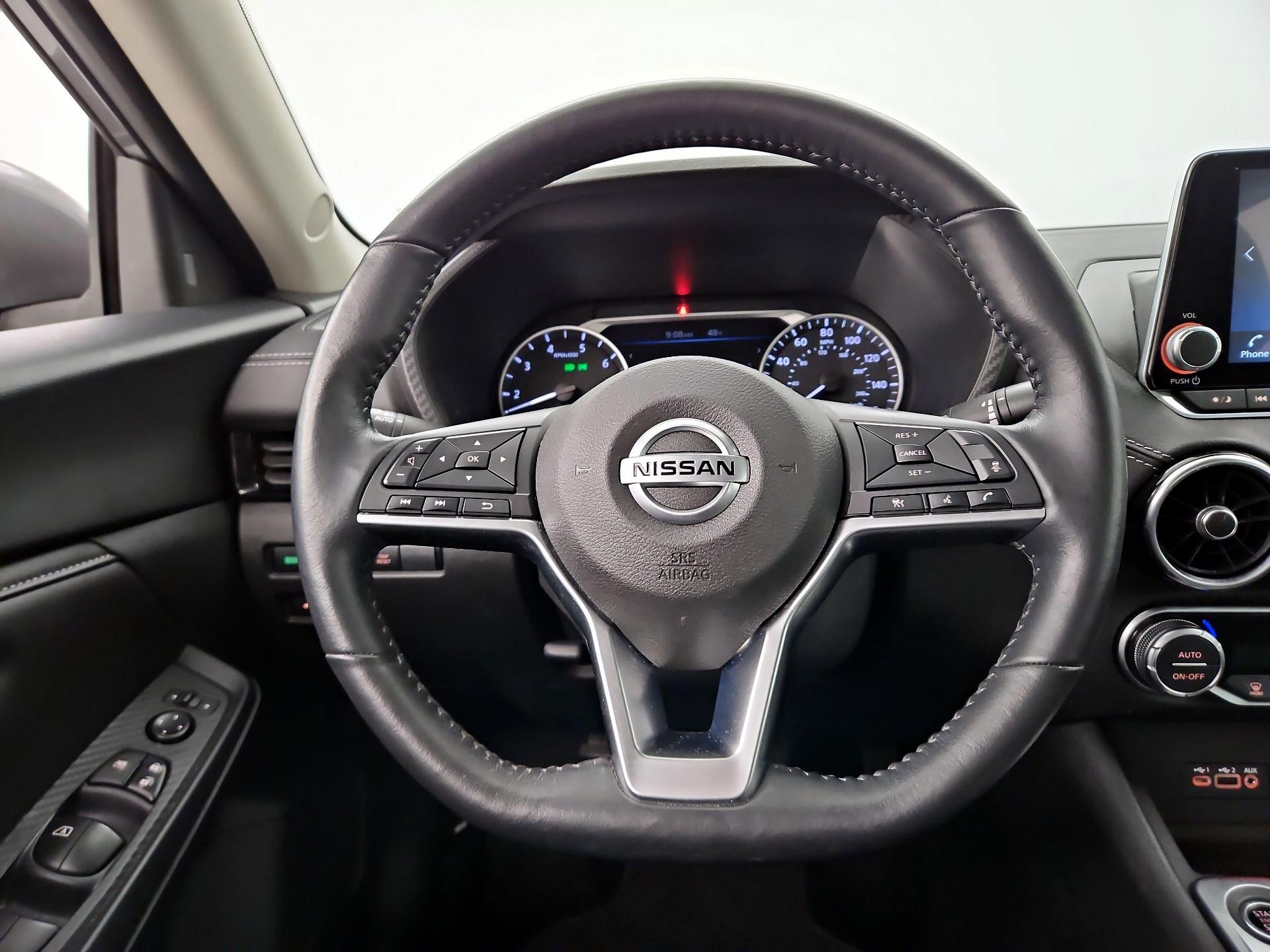 Thumbnail: 2023 Nissan Sentra - 10