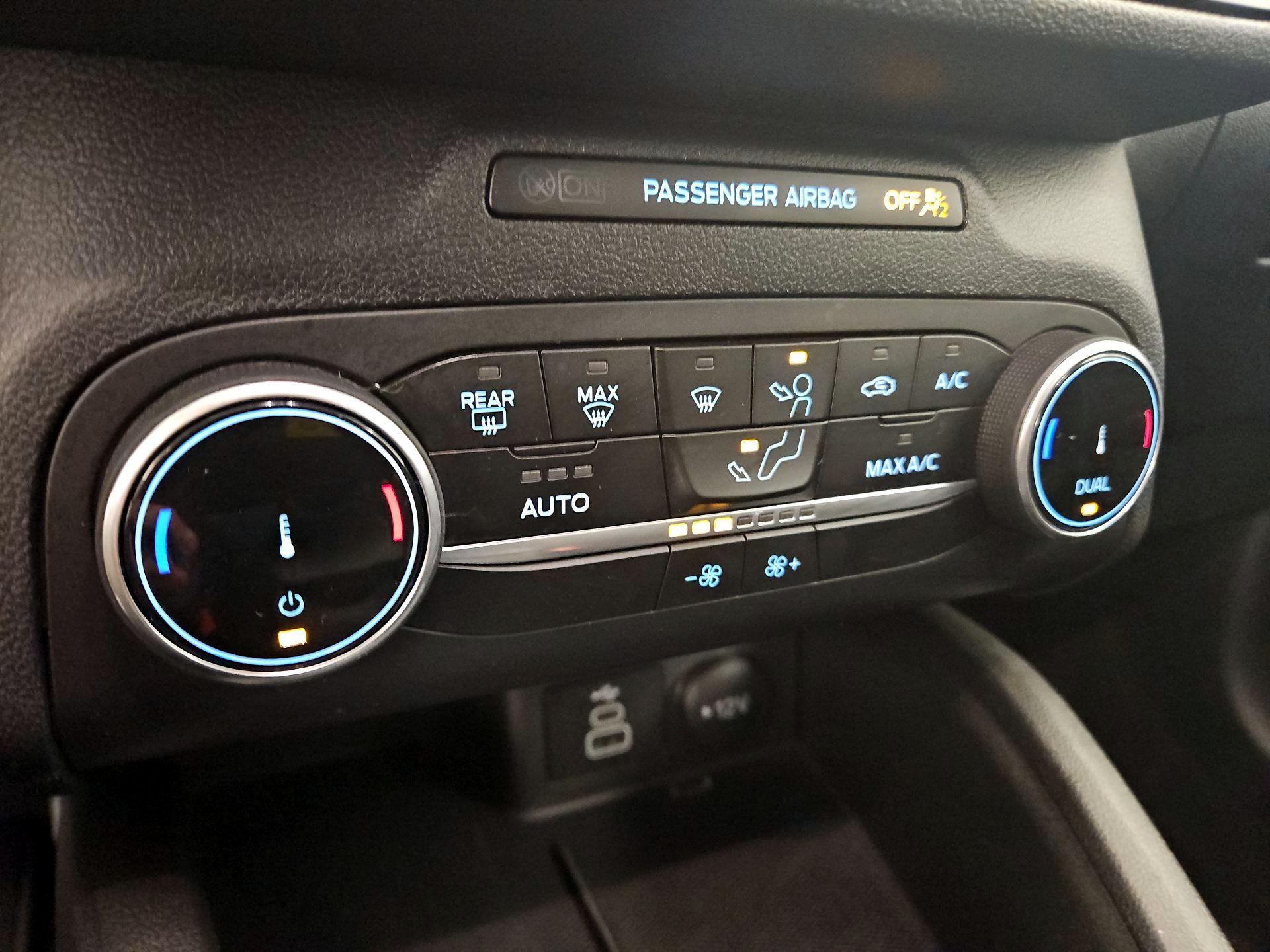 Thumbnail: 2025 Ford Escape - 16