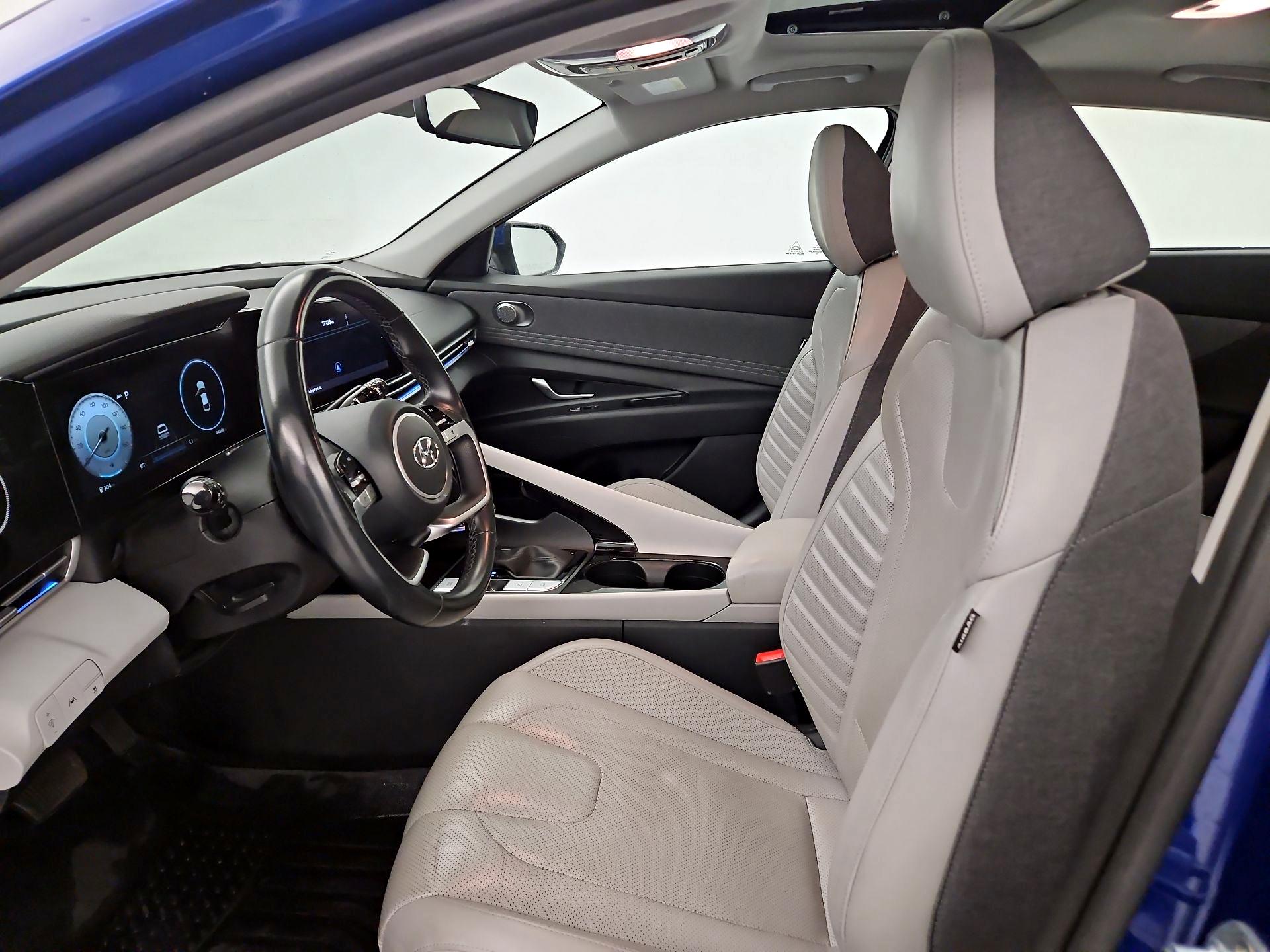 Thumbnail: 2021 Hyundai Elantra - 11