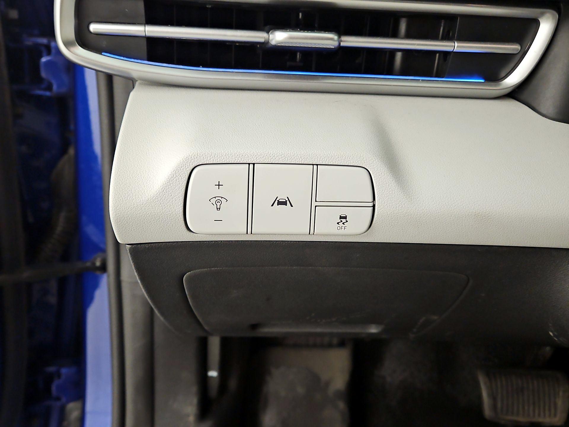 Thumbnail: 2021 Hyundai Elantra - 13