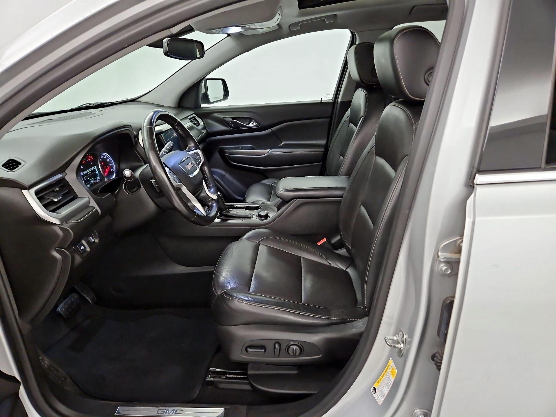 Thumbnail: 2018 GMC Acadia - 11