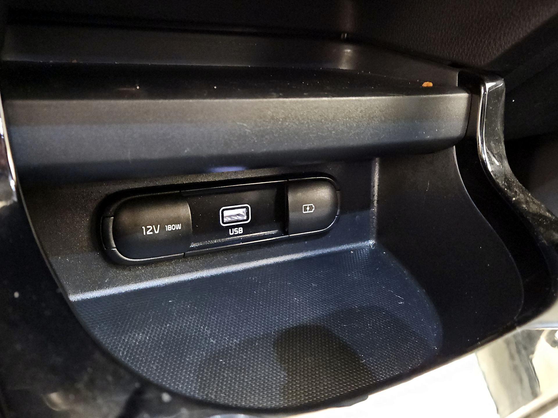 Thumbnail: 2022 Kia Seltos - 19