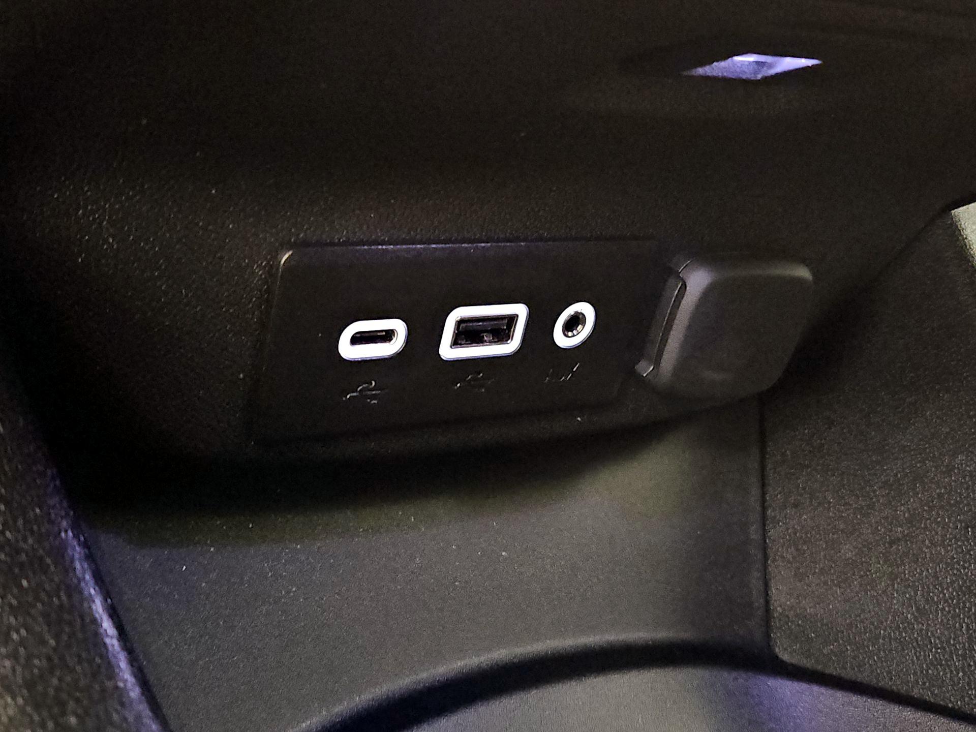 Thumbnail: 2025 Chevrolet Malibu - 18