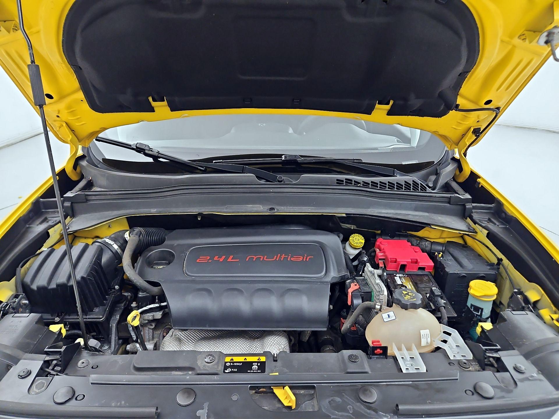 Thumbnail: 2018 Jeep Renegade - 20