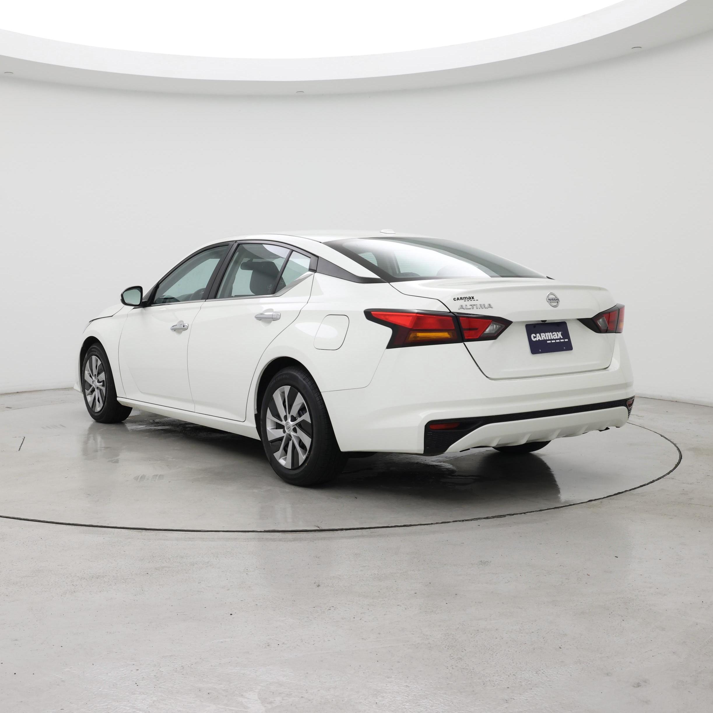 Thumbnail: 2020 Nissan Altima - 2