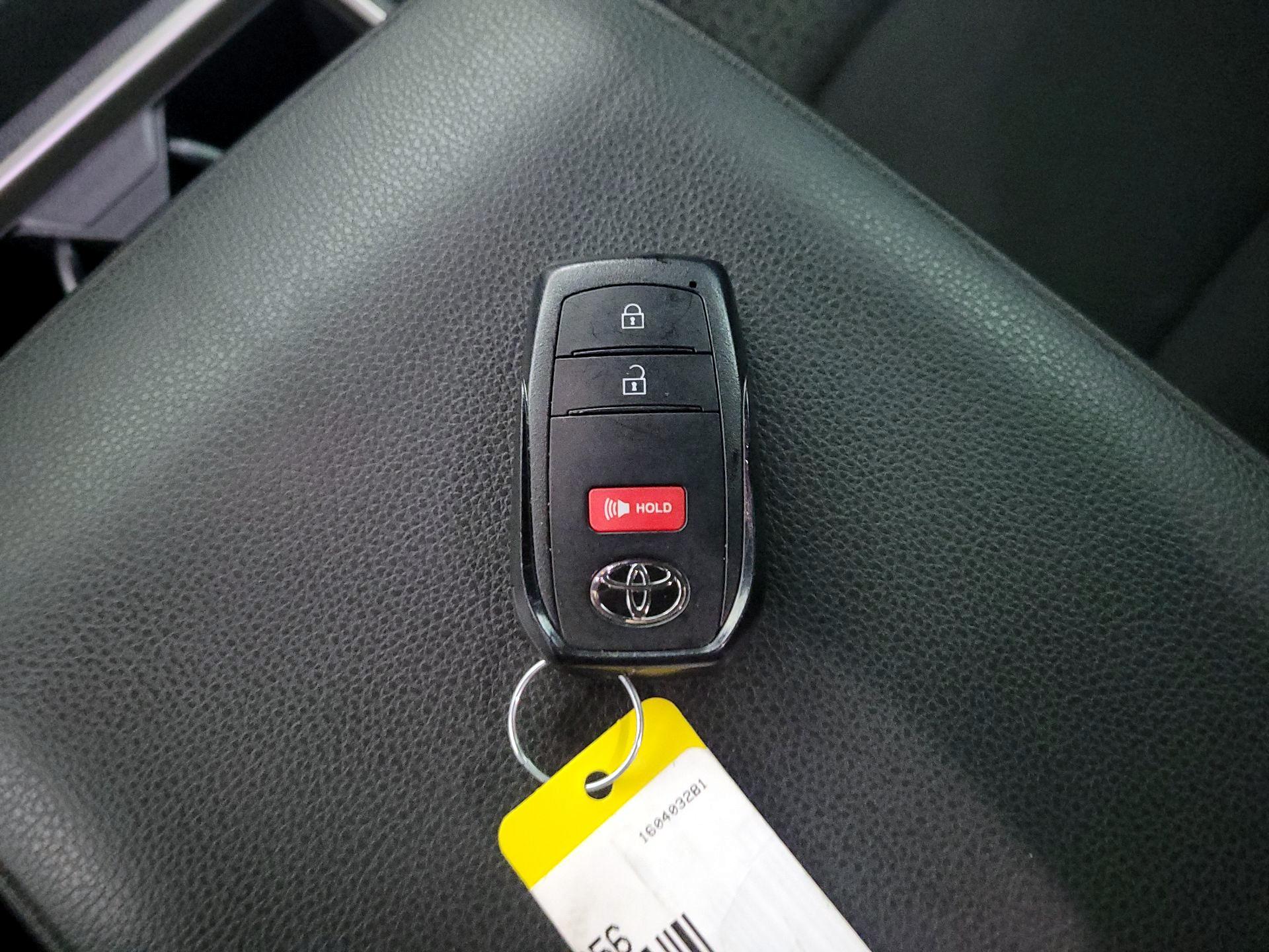 Thumbnail: 2025 Toyota 4Runner - 18