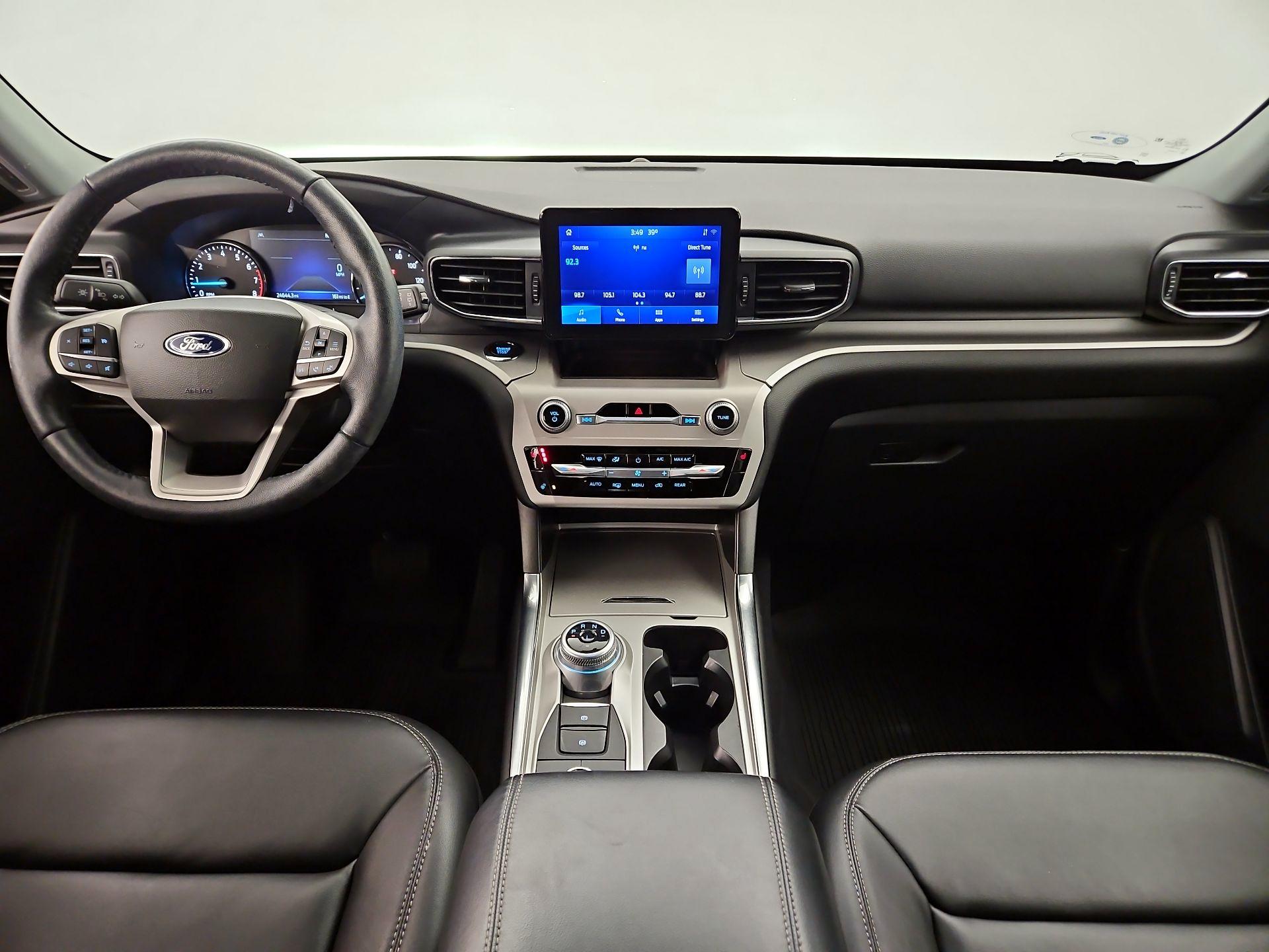 Thumbnail: 2022 Ford Explorer - 9