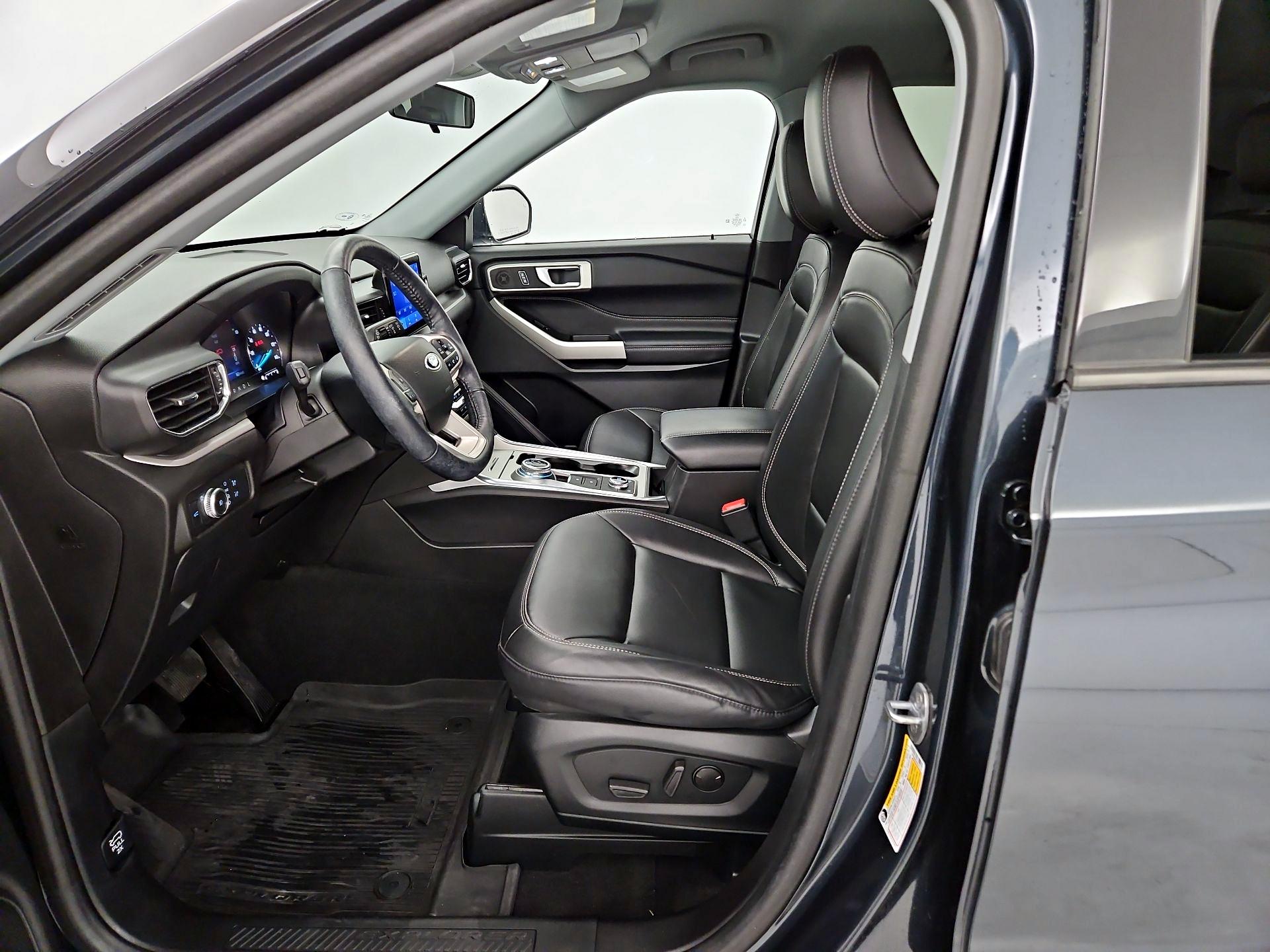 Thumbnail: 2022 Ford Explorer - 11