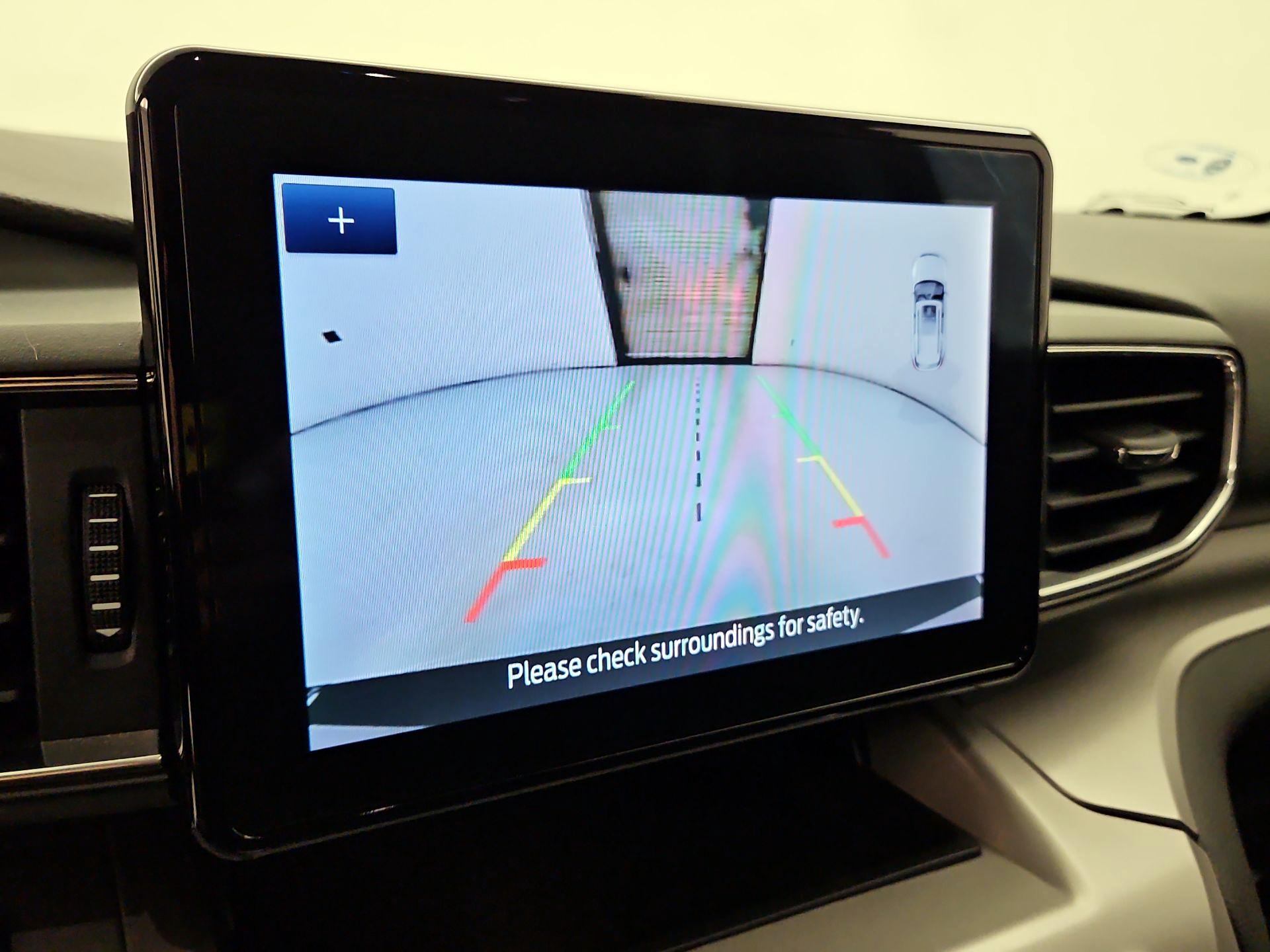 Thumbnail: 2022 Ford Explorer - 14