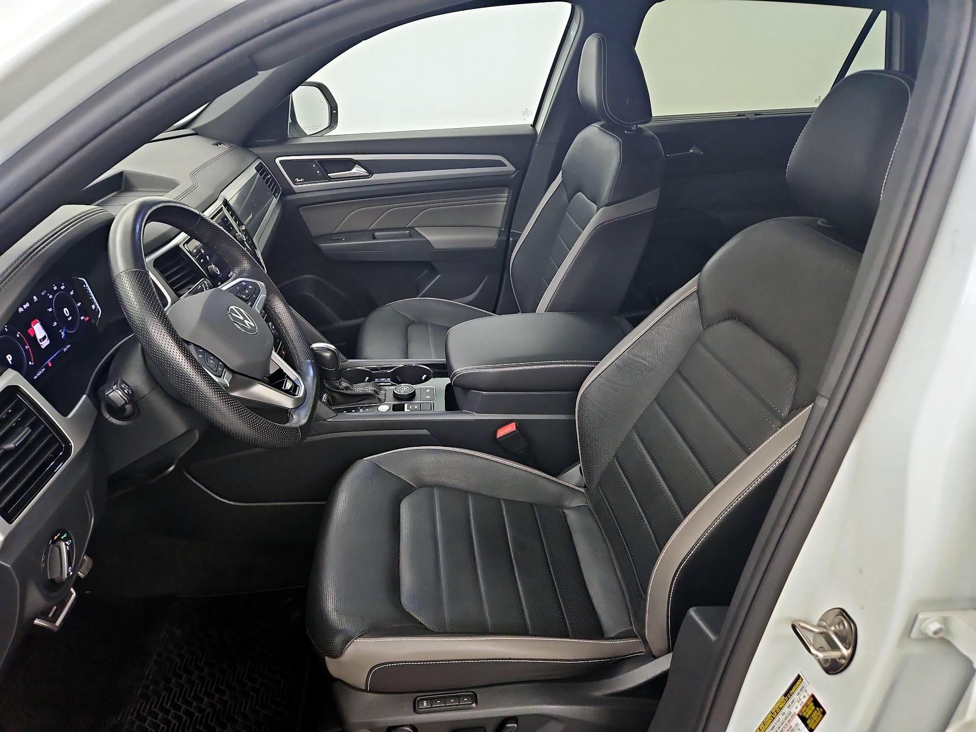 Thumbnail: 2023 Volkswagen Atlas - 11