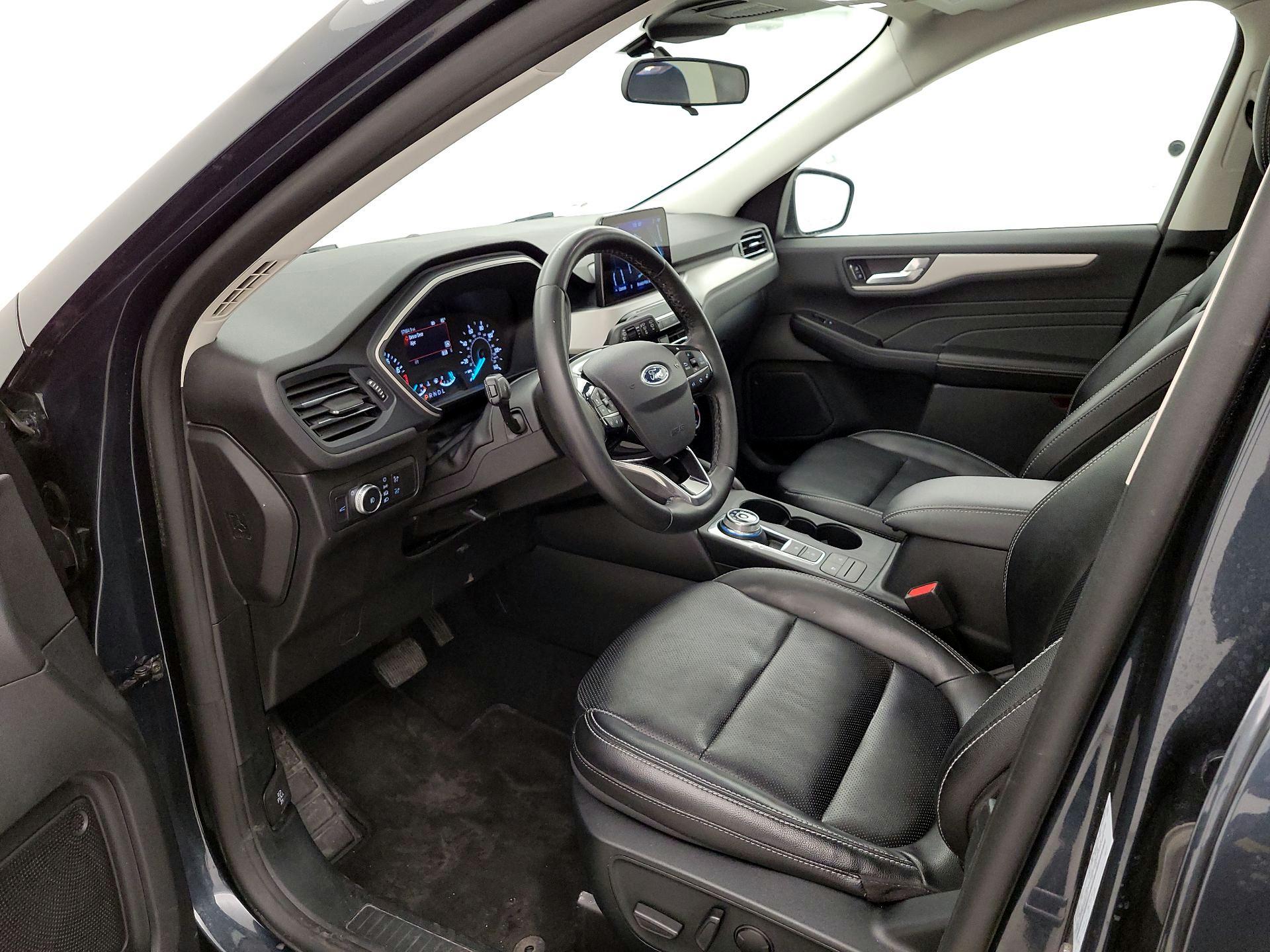 Thumbnail: 2022 Ford Escape - 11