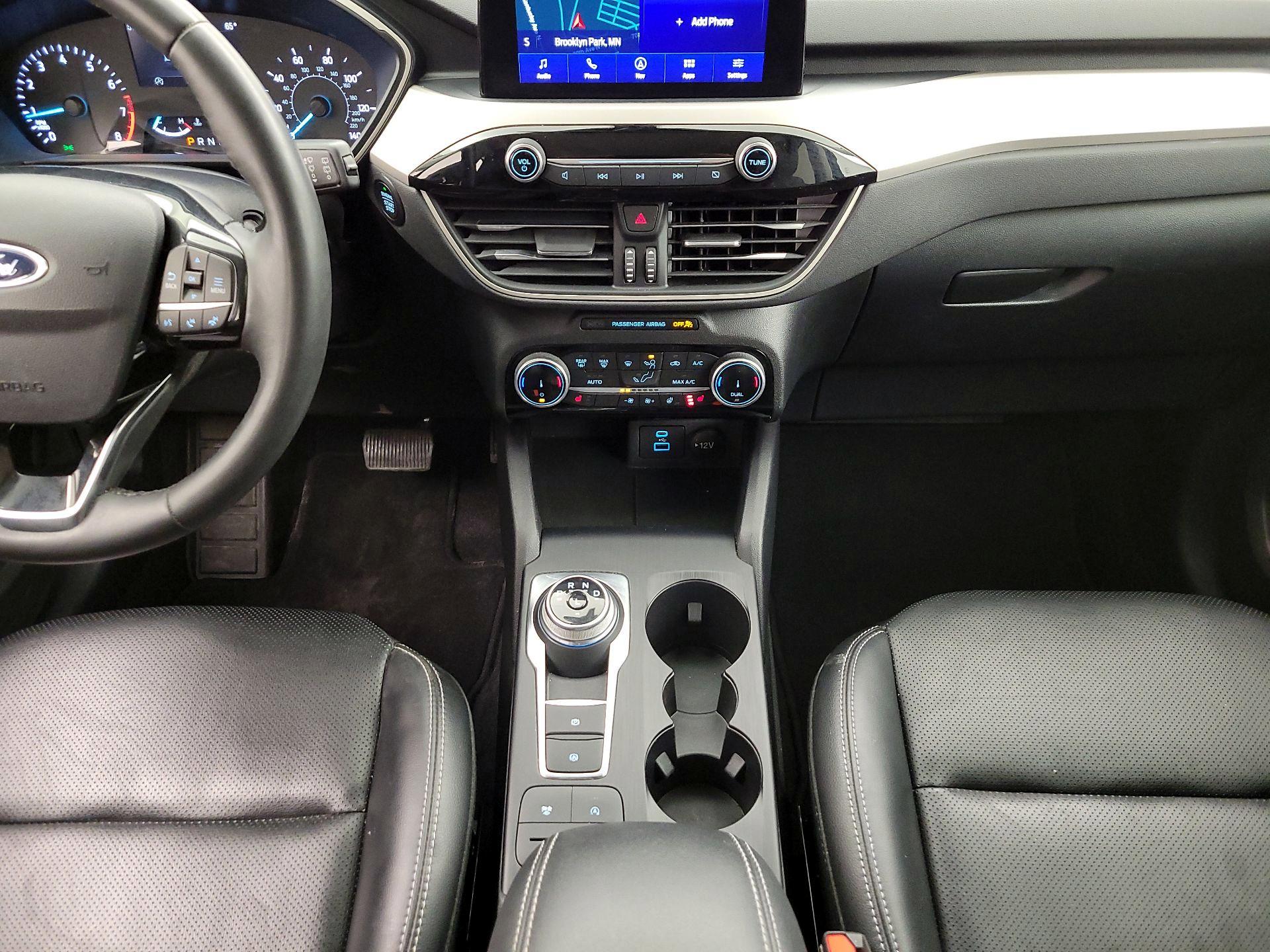 Thumbnail: 2022 Ford Escape - 18