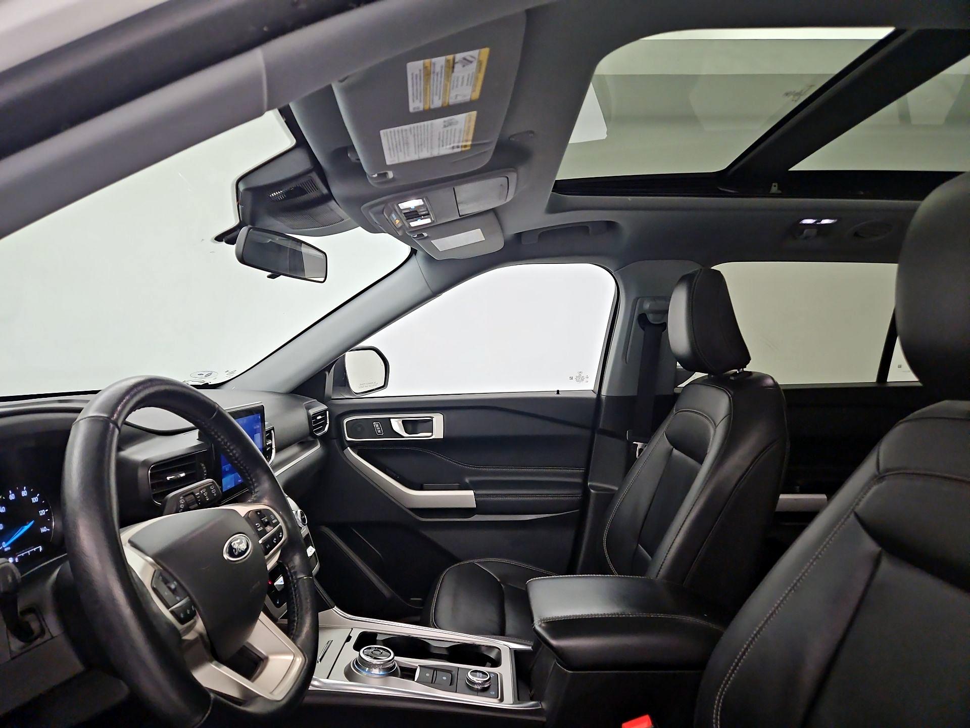 Thumbnail: 2022 Ford Explorer - 19