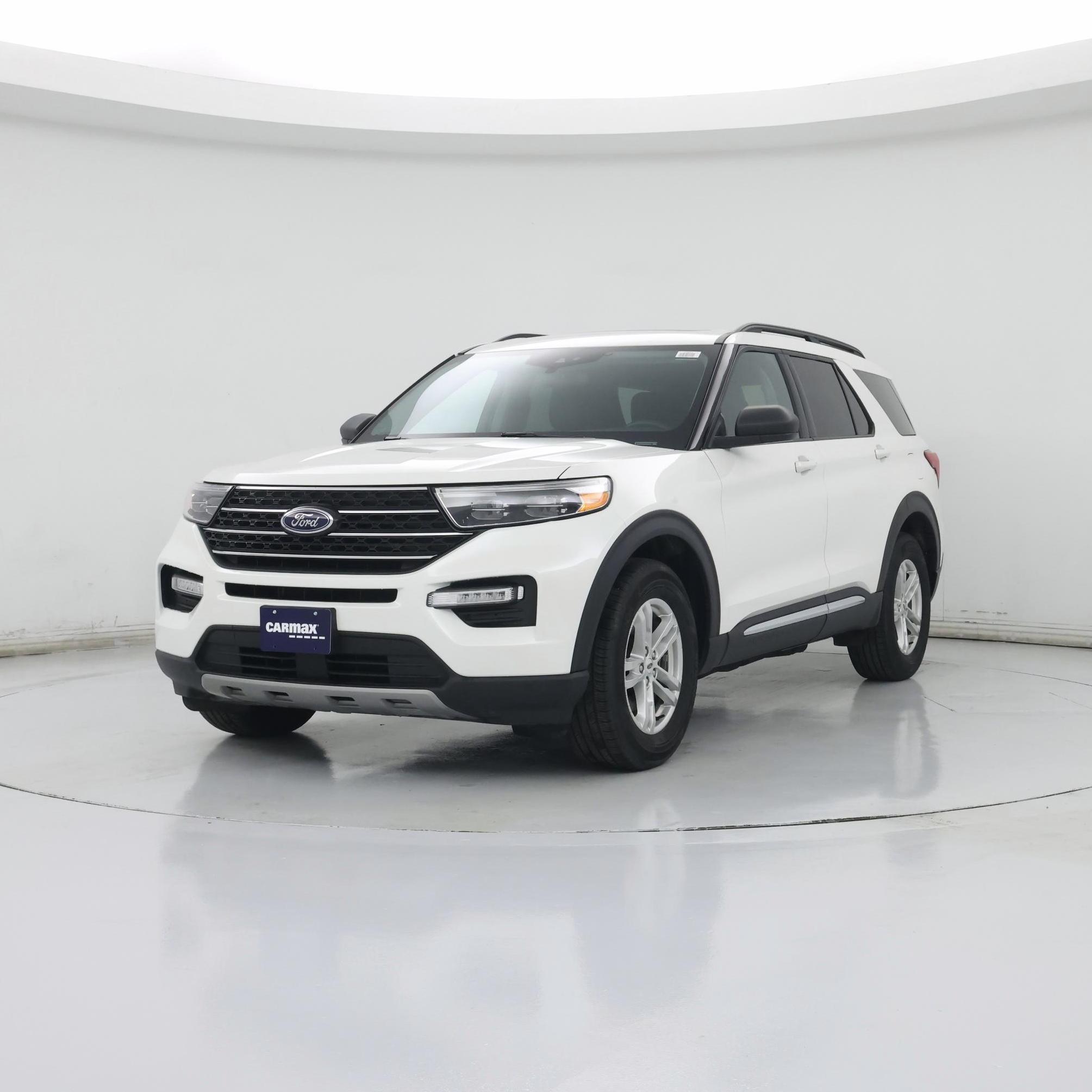 Thumbnail: 2022 Ford Explorer - 4